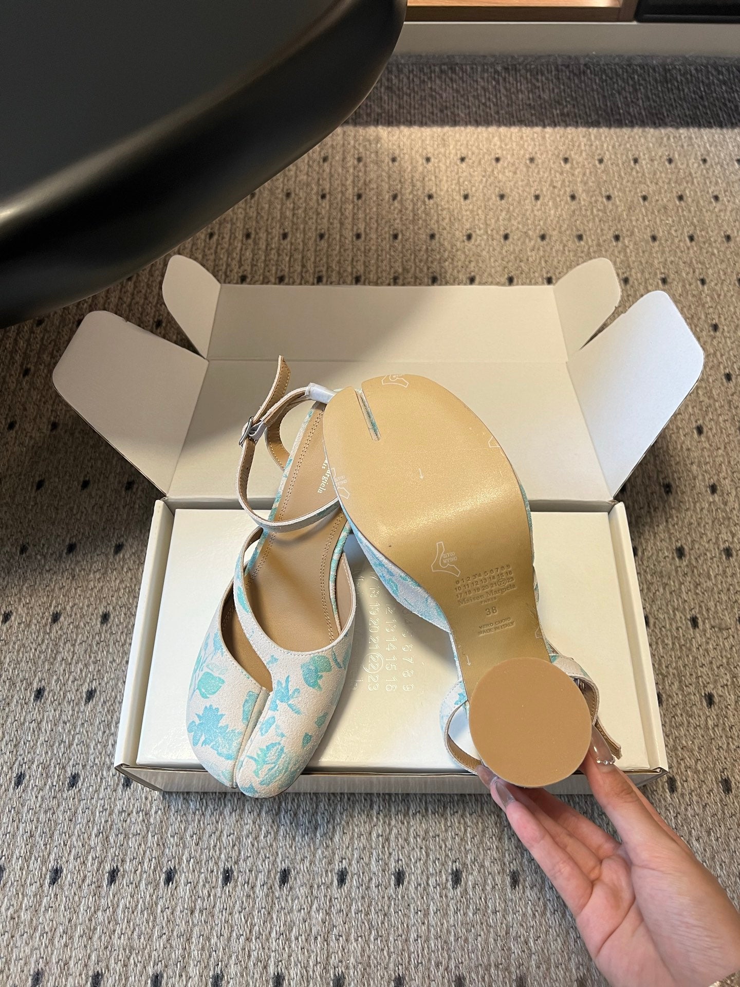Maison Margiela Tabi Ballet Flat Blue Floral Print Suede 803541