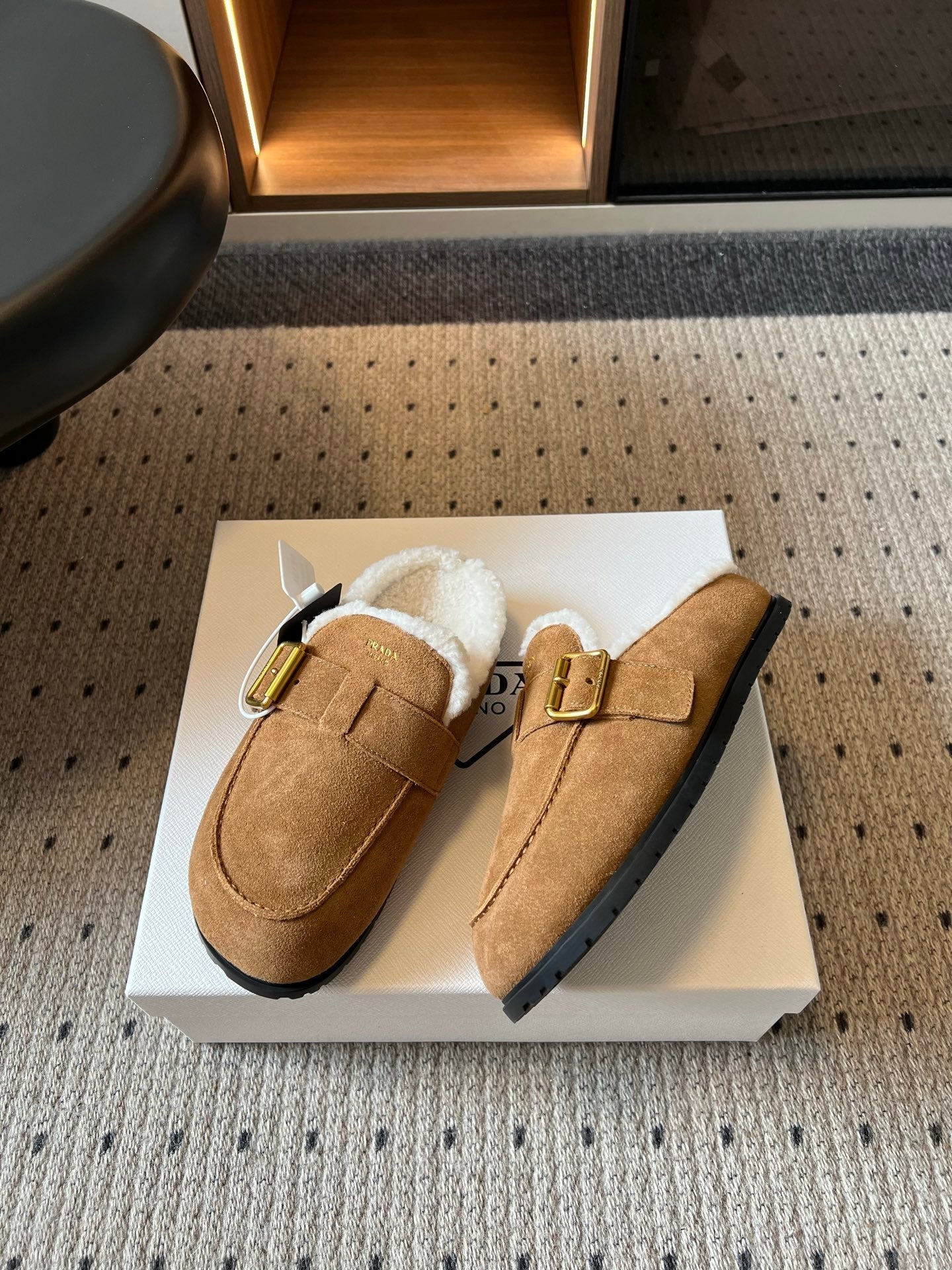 Prada 26s Clogs Brown Suede Shearling 971694