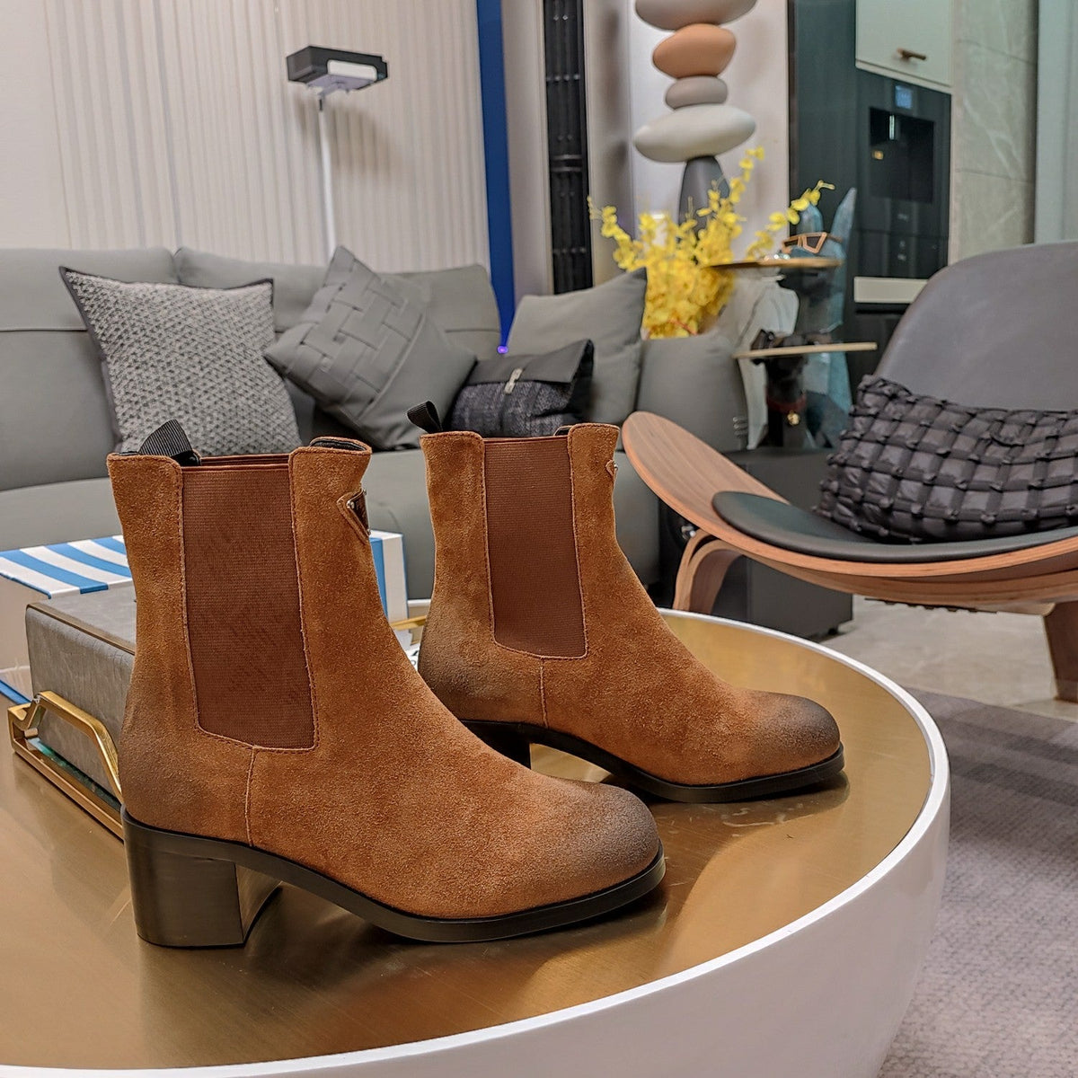 Prada 26s Chelsea Boots 6cm Cacao Horse Hair Triangle Logo Leather 109474