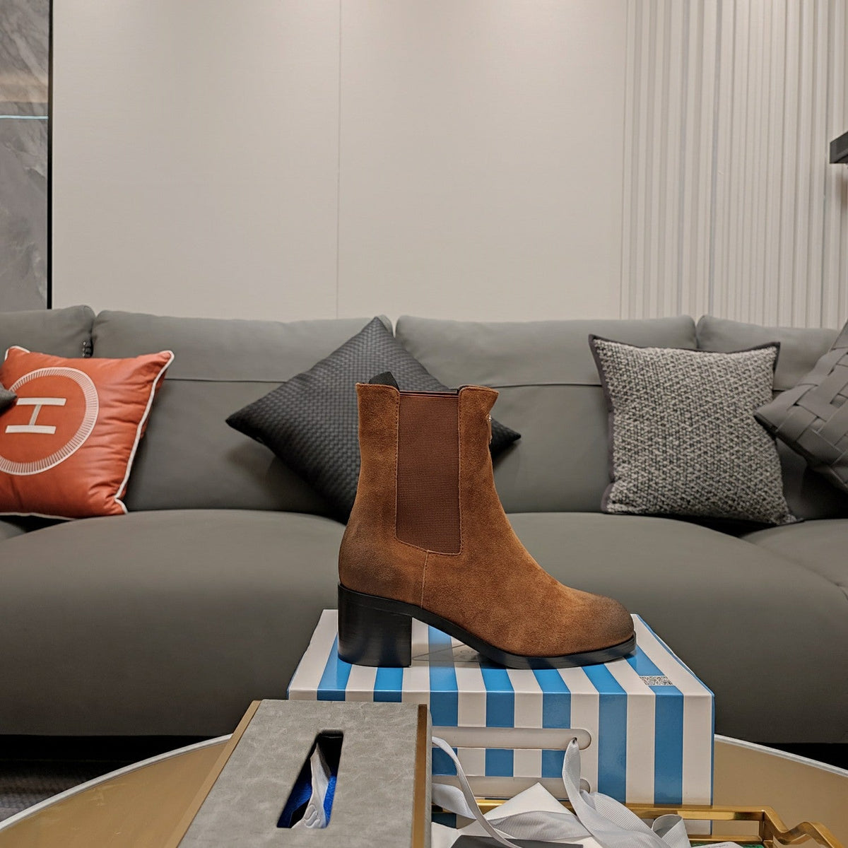 Prada 26s Chelsea Boots 6cm Cacao Horse Hair Triangle Logo Leather 109474