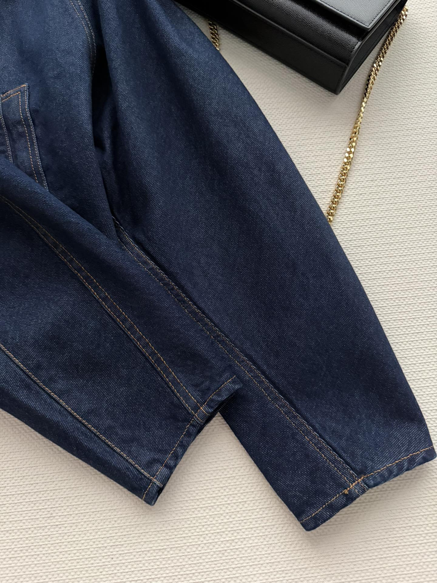 Alaia 26ss Stand-Collar Jacket Blue Denim 352935