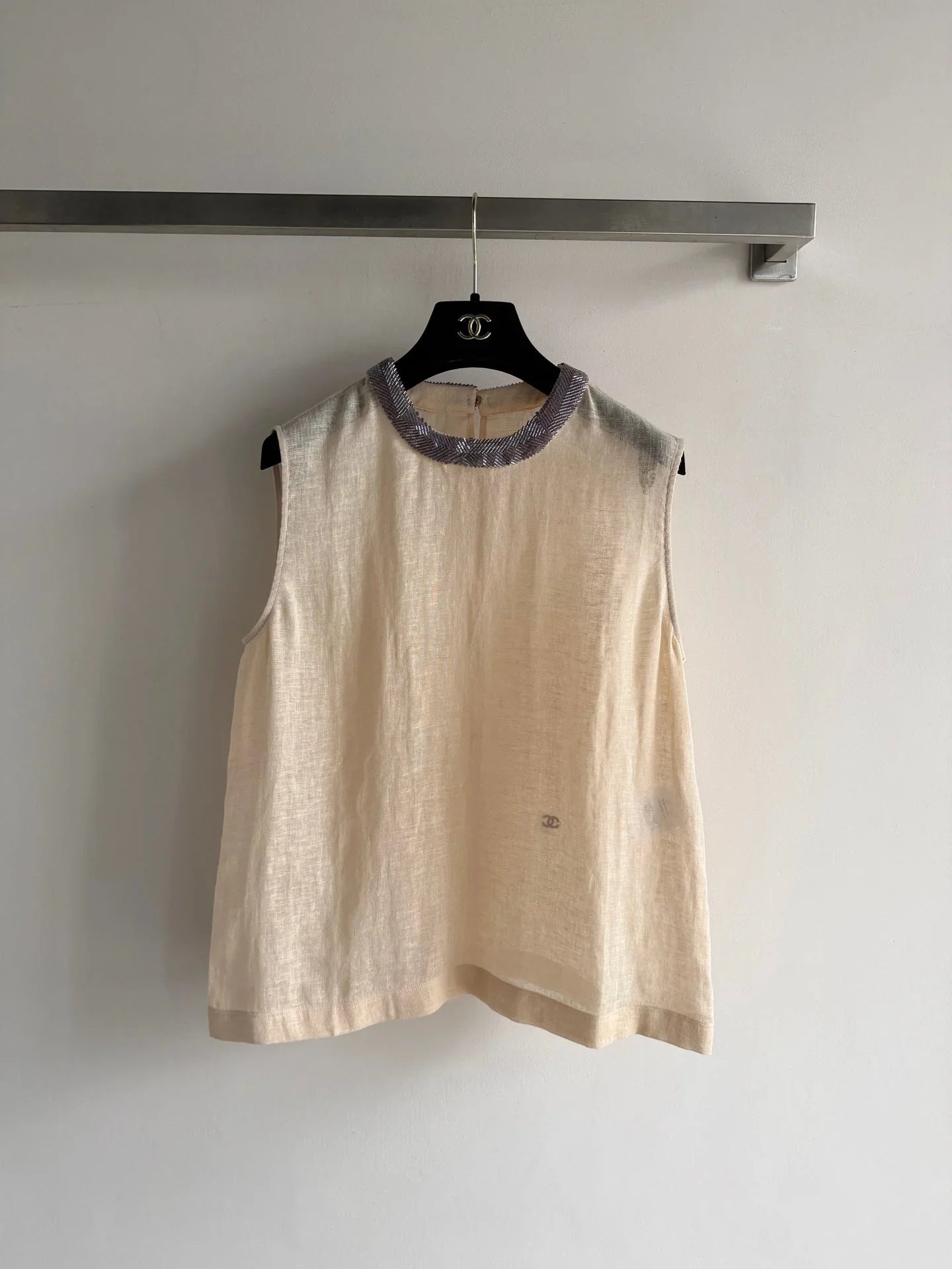 Chanel 26s Sleeveless Linen Top Style 1211