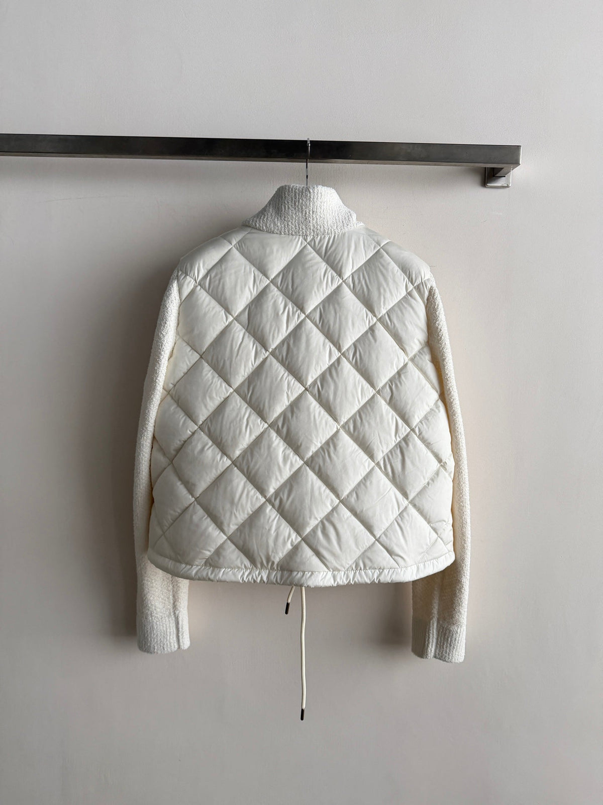 Moncler 26s Jacket White Quilted Knit 447285