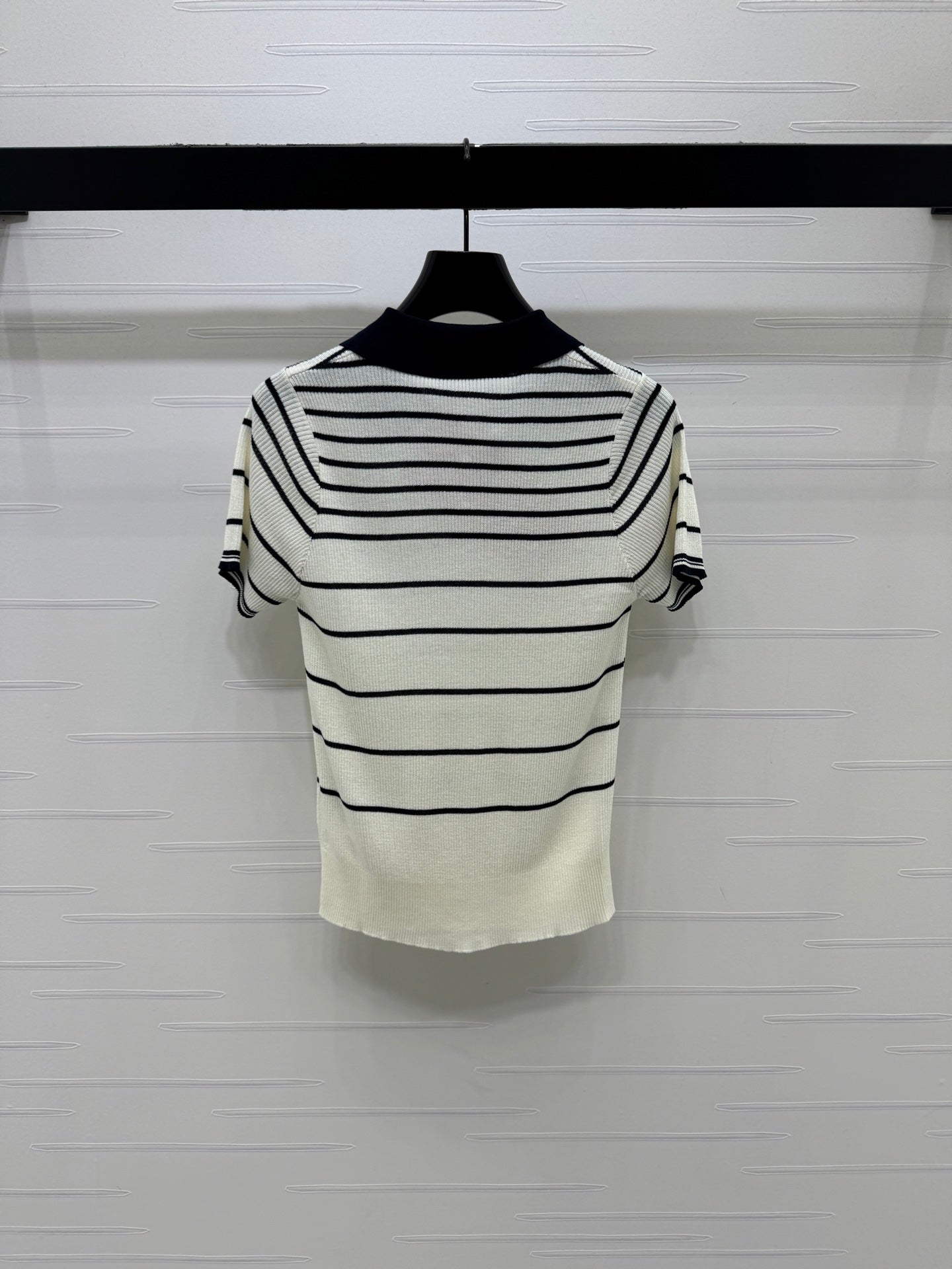 Miu Knit Short-Sleeved Cream Wool Nylon 380766