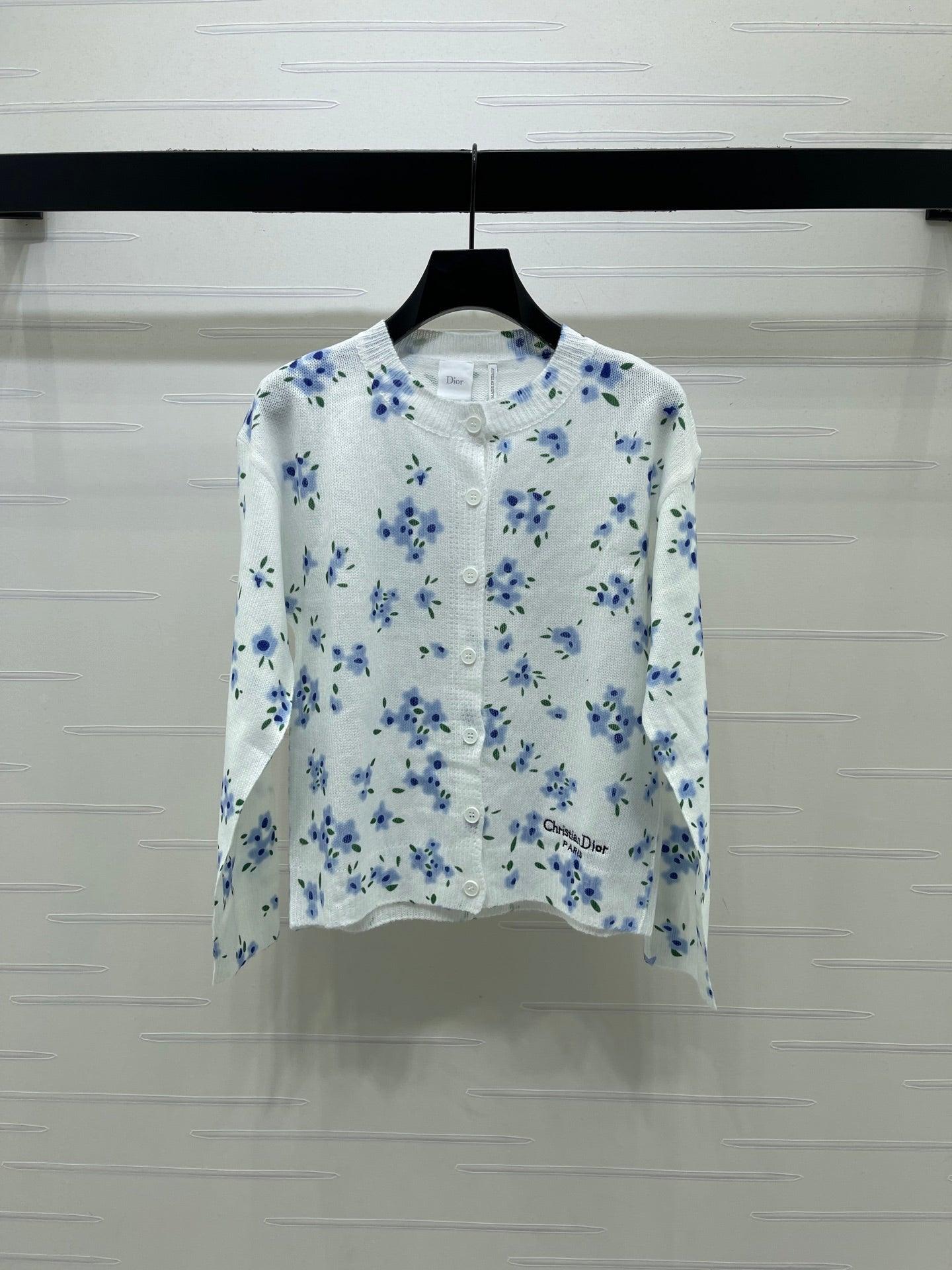 CD 26s Floral Round Neck Knit Long-Sleeve Cardigan 406566