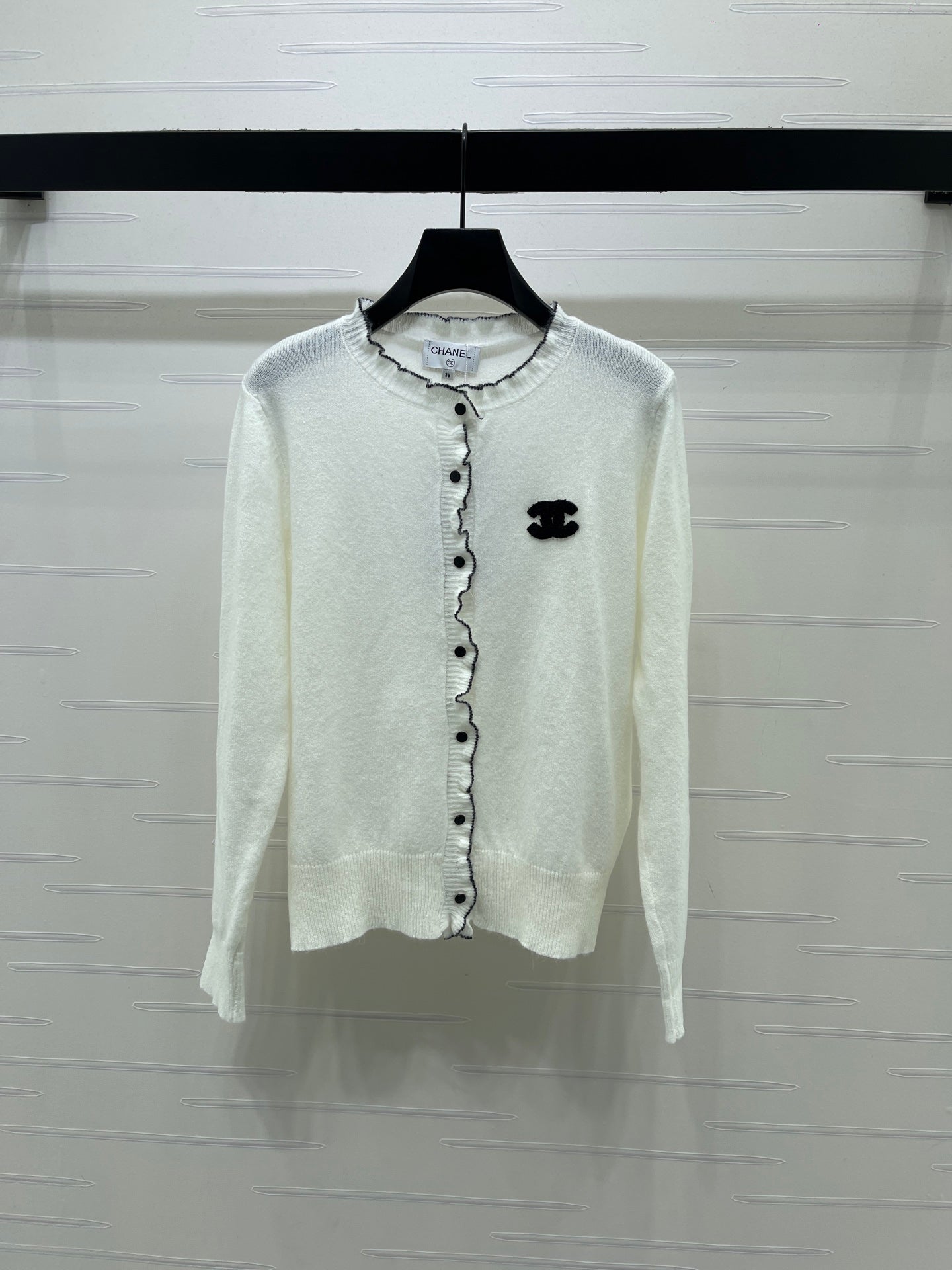 CC 26s Ruffled Round Neck Long-Sleeve Cardigan White 406557