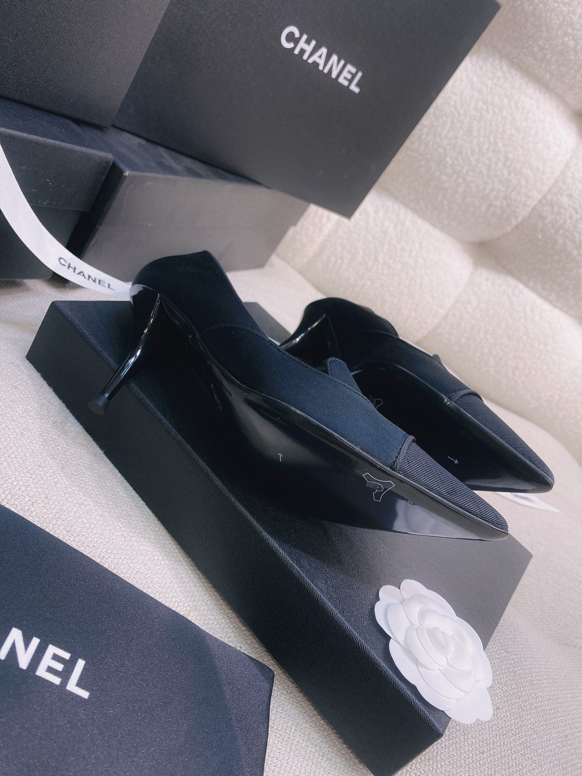Chanel 26s Pumps Black Grosgrain Satin 156612