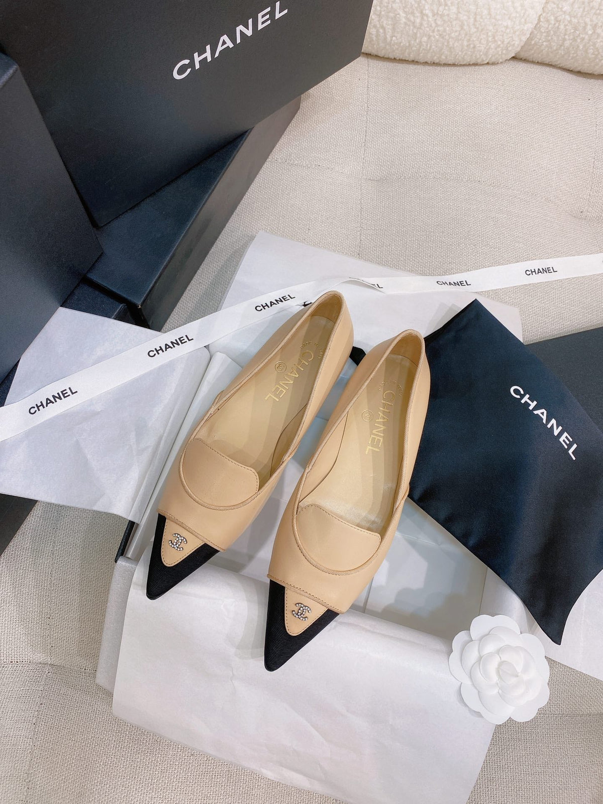 Chanel 26s Ballet Flats Beige Black Grosgrain Leather 156613