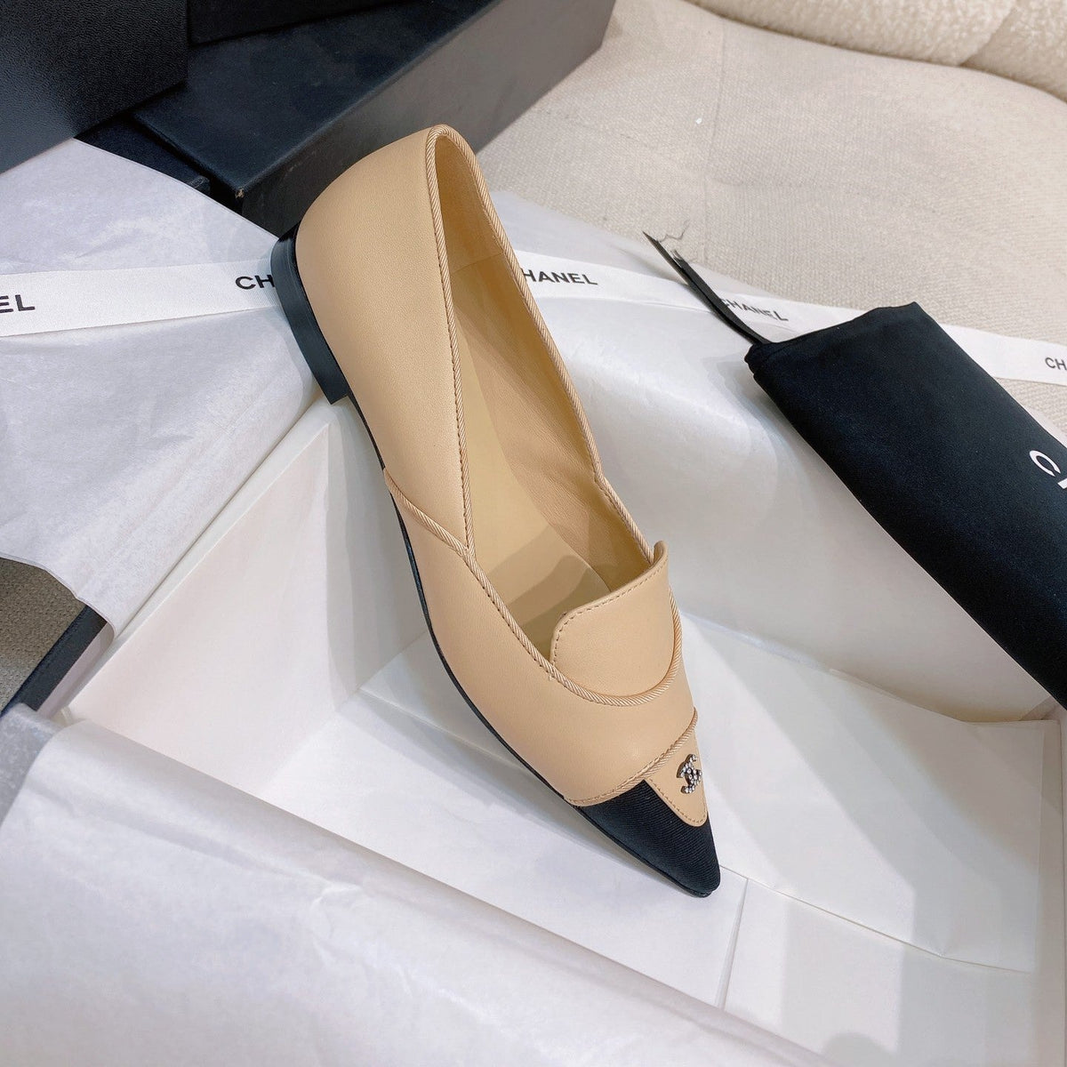 Chanel 26s Ballet Flats Beige Black Grosgrain Leather 156613