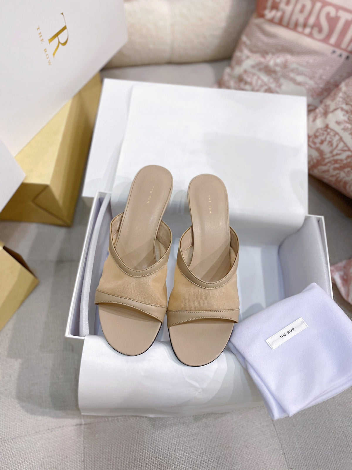 The Row 26s Mules Beige Mesh Leather 156121