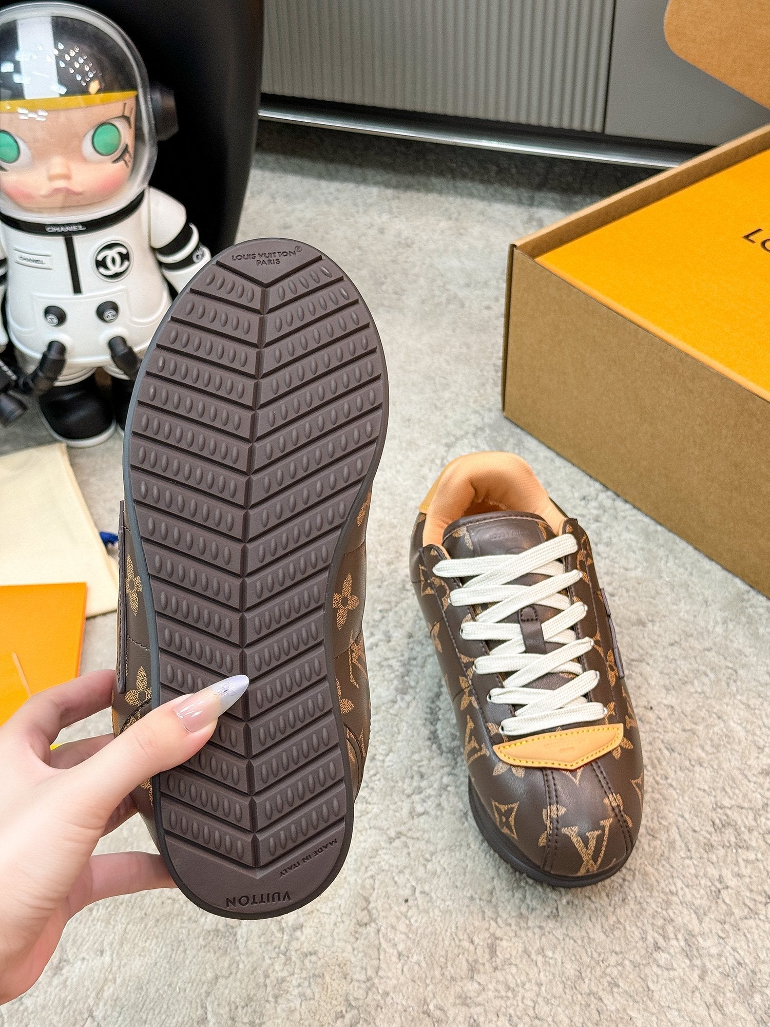 LV ButterSoft Sneaker Brown Monogram Leather 625403