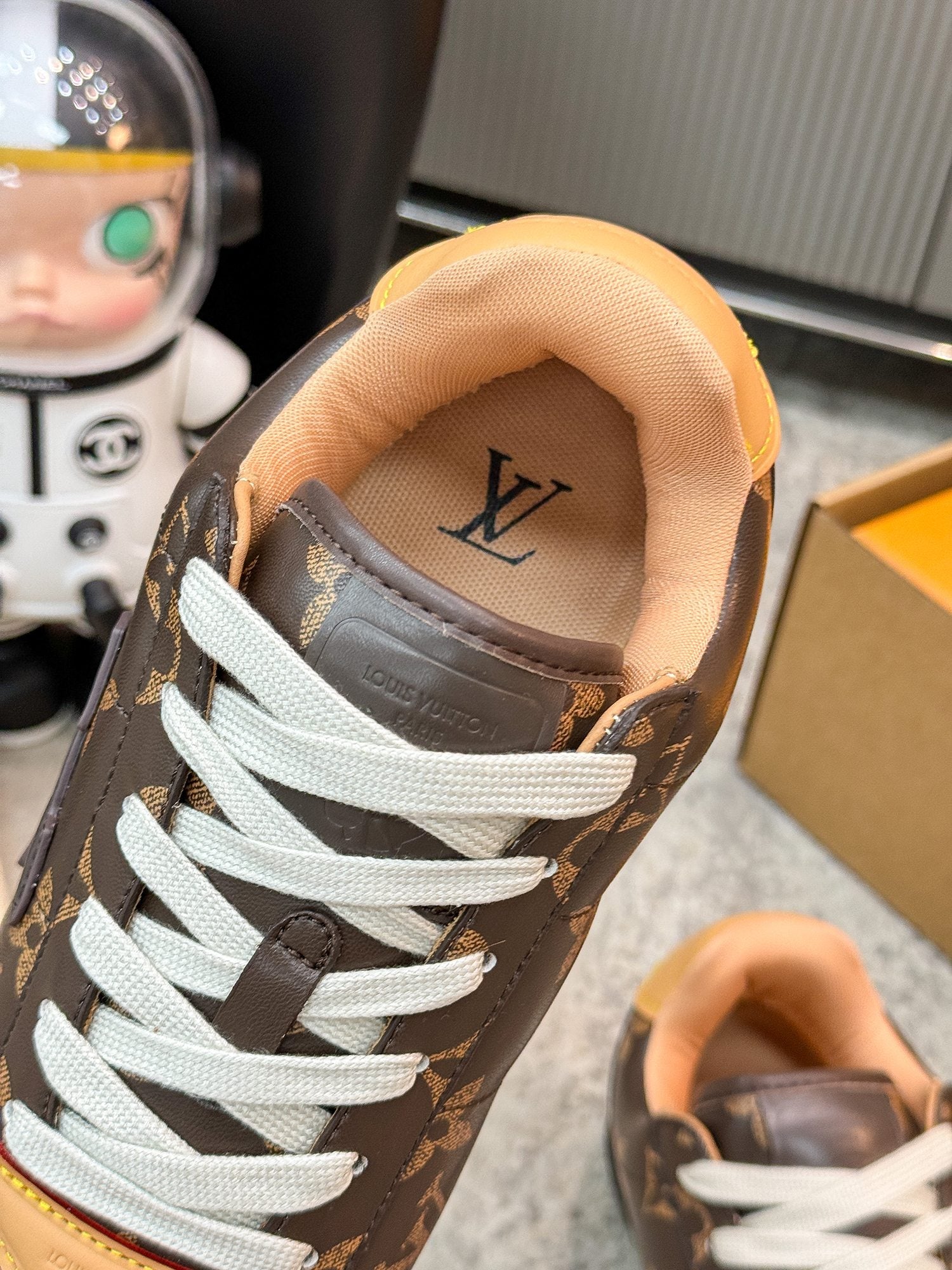 LV ButterSoft Sneaker Brown Monogram Leather 625403