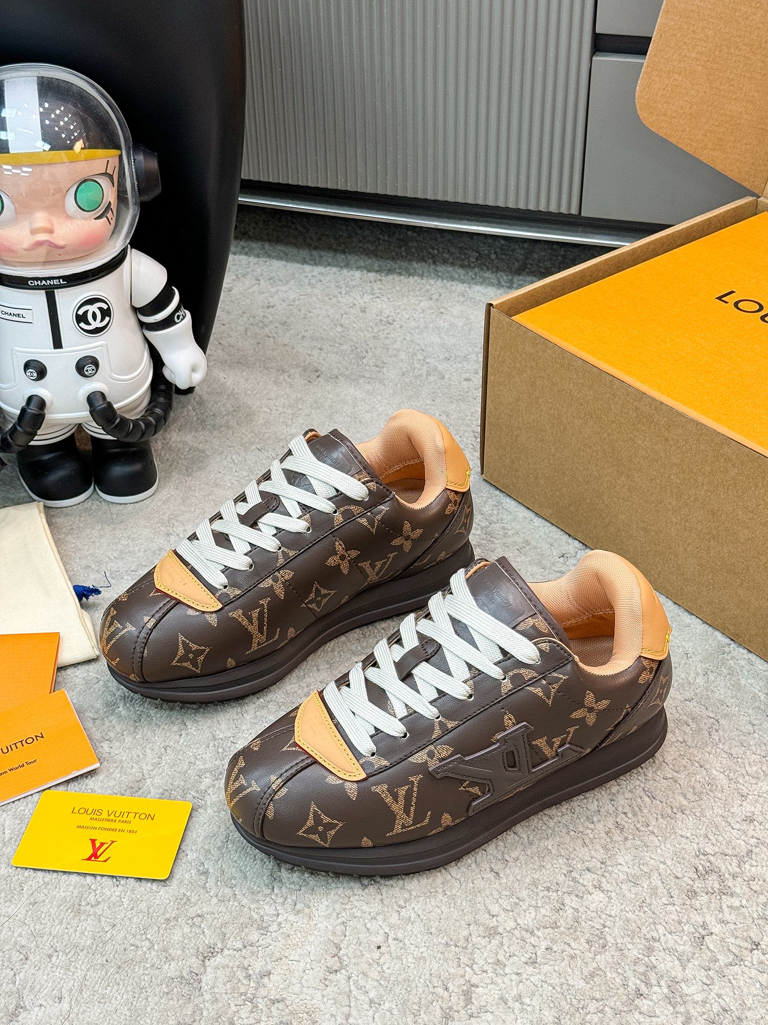 LV ButterSoft Sneaker Brown Monogram Leather 625403