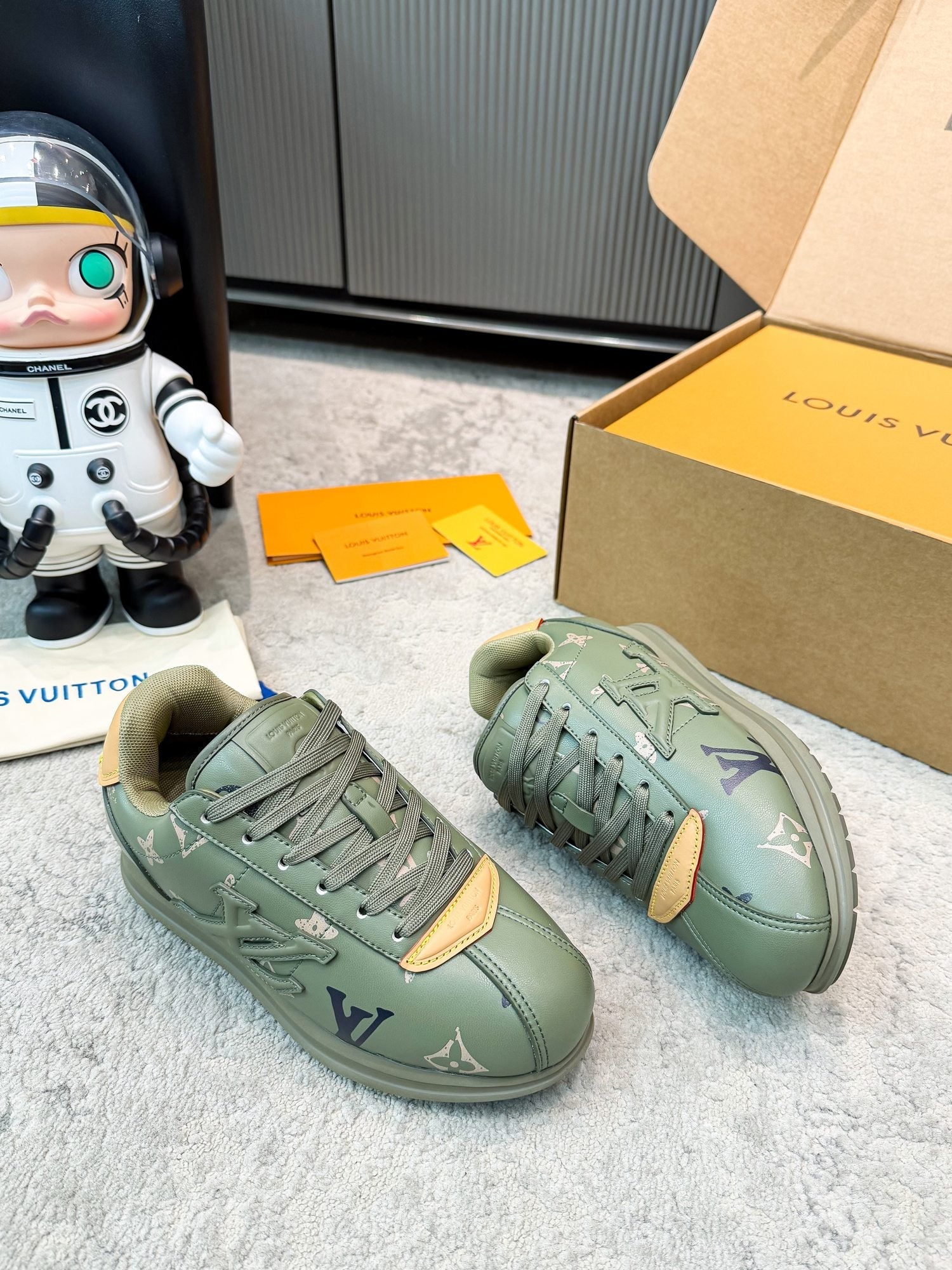 LV ButterSoft Sneaker Olive Monogram Leather 625418