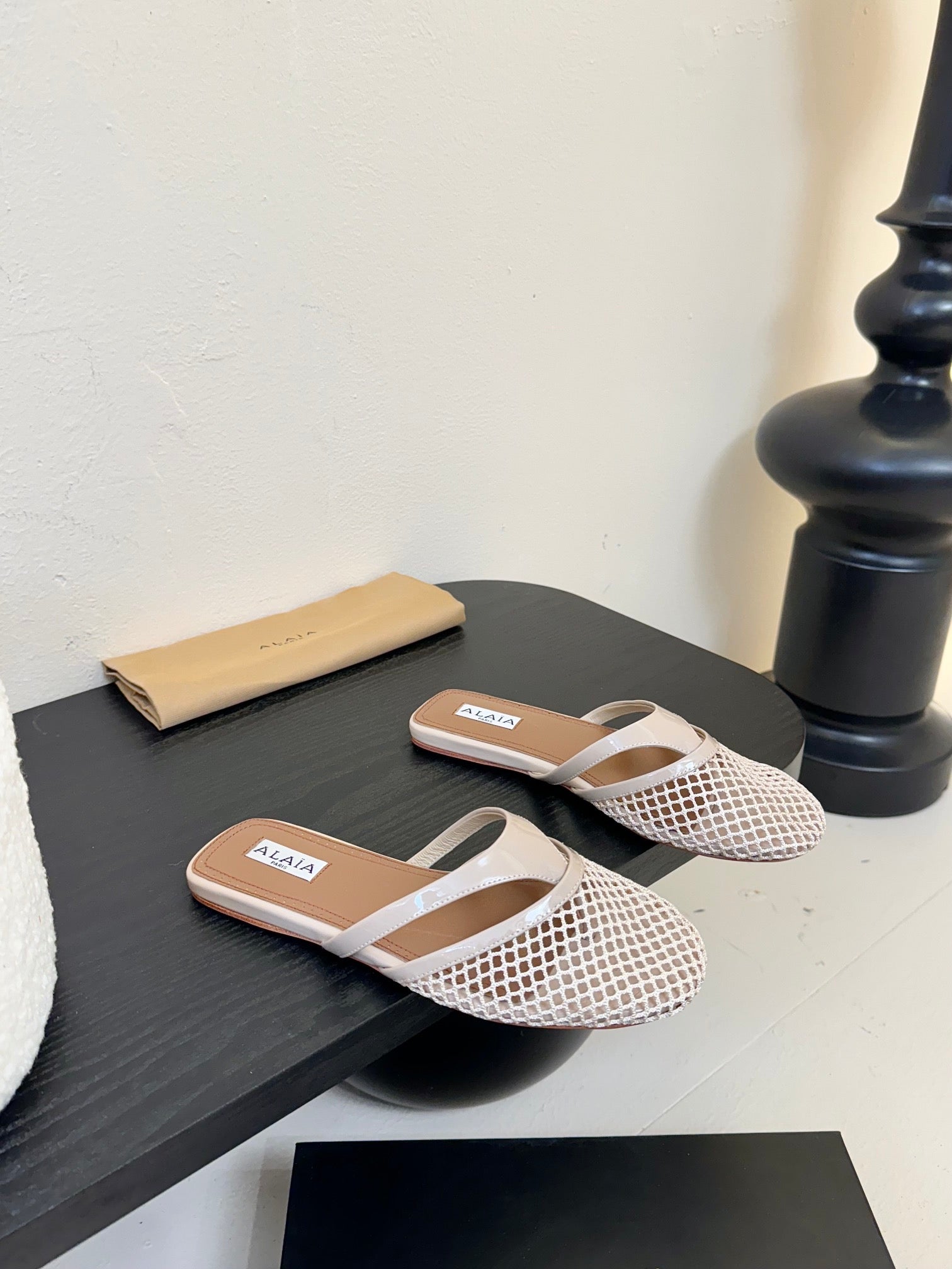 Alaia Fishnet Mule Peach Leather 235518
