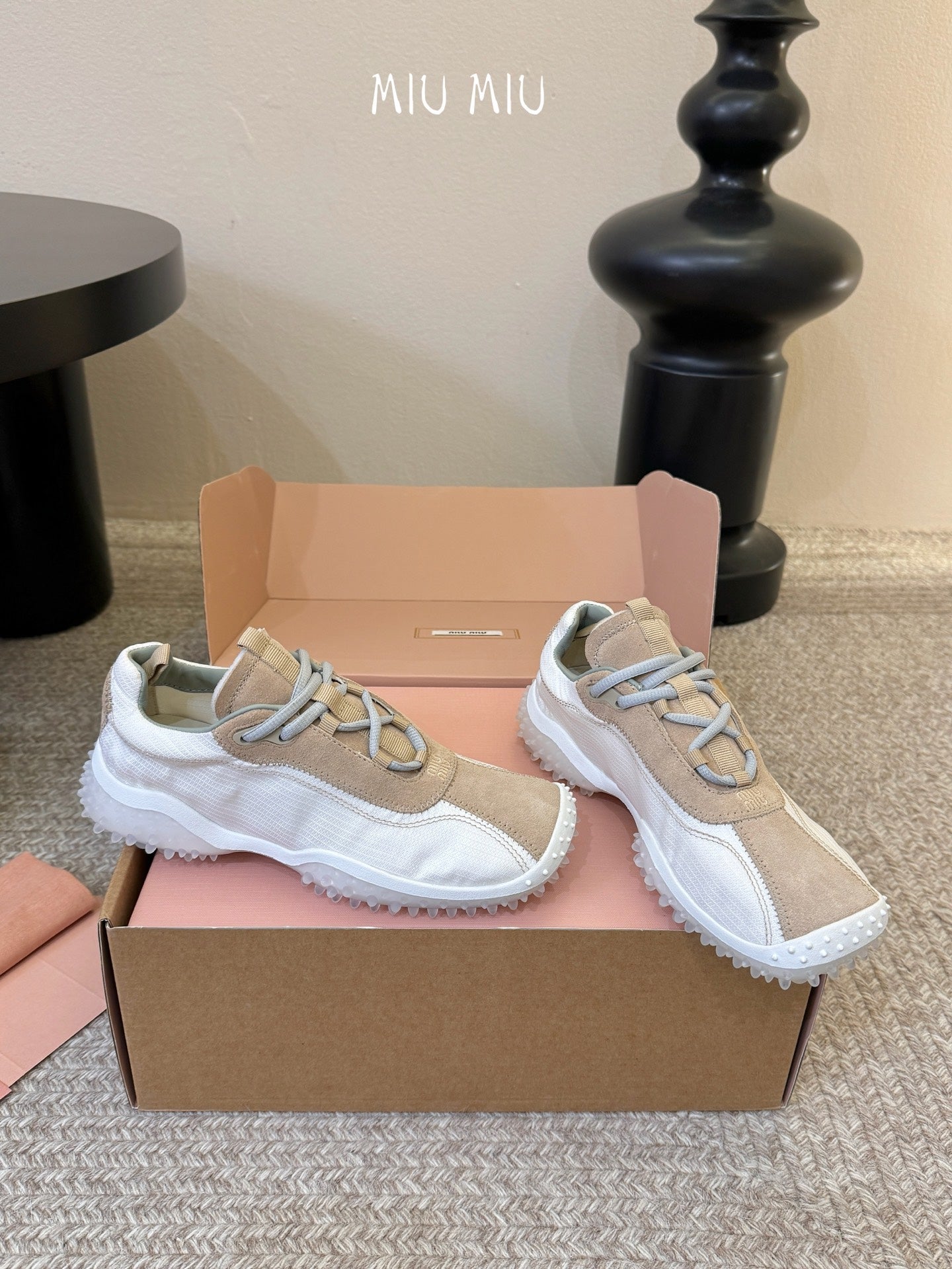 Miu 26s Square Toe Casual Sneakers White Khaki Suede 890984