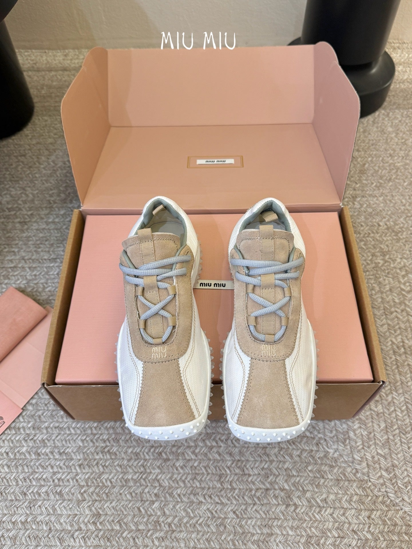 Miu 26s Square Toe Casual Sneakers White Khaki Suede 890984