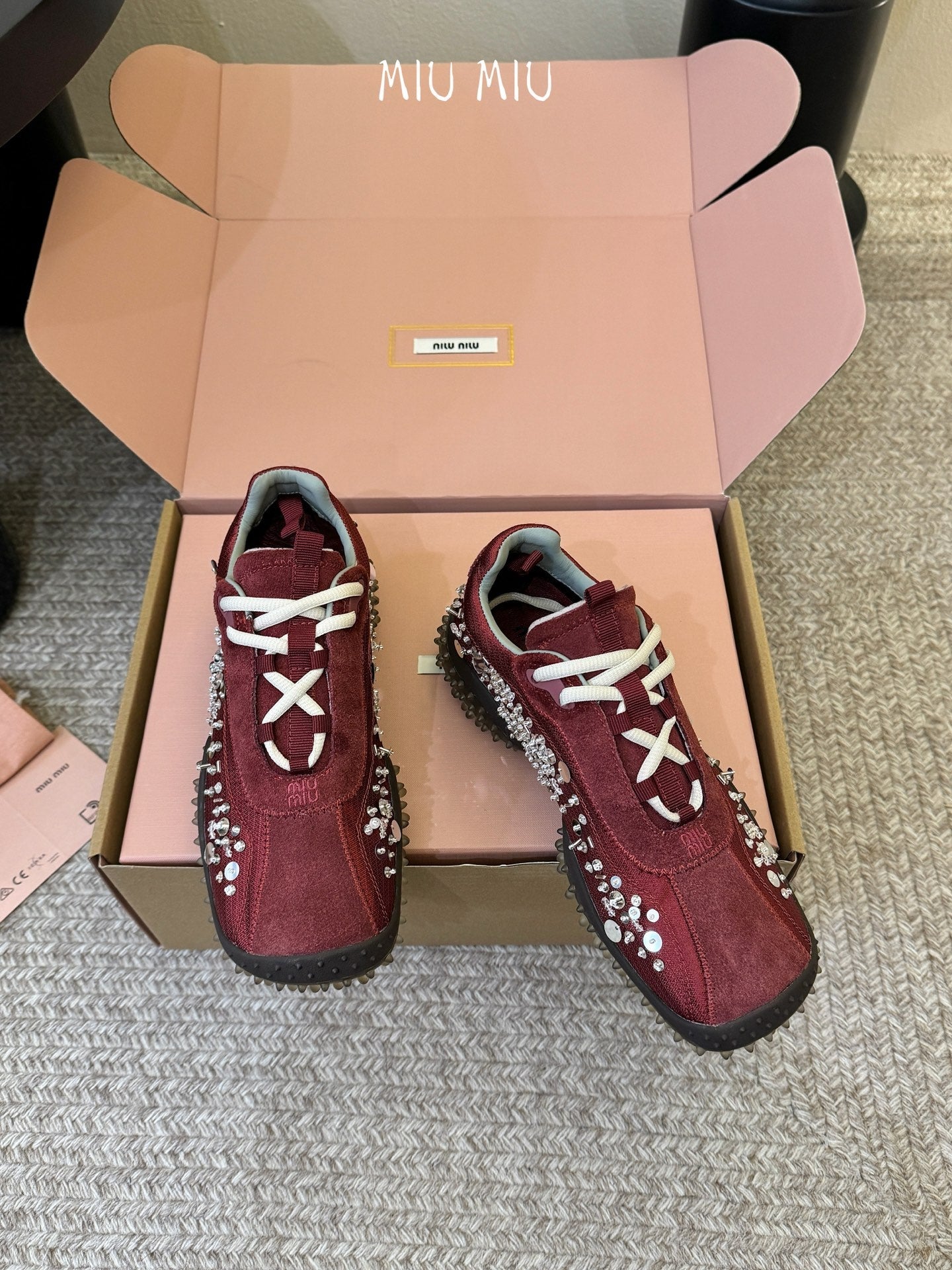 Miu 26s Square Toe Casual Sneakers Burgundy Suede 890988