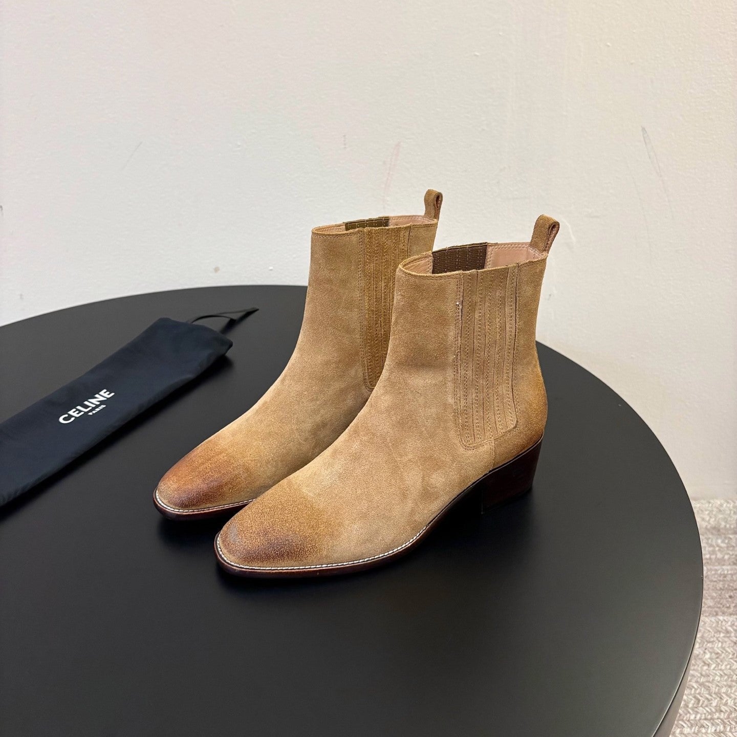 Celine 26s Triomphe Chelsea Boots Khaki Suede 104885