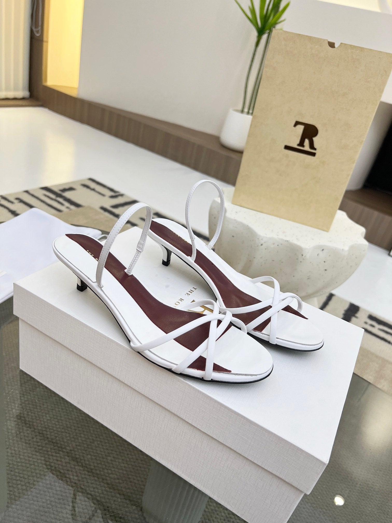 The Row 26s Strappy Sandals White Burgundy Lambskin 997831