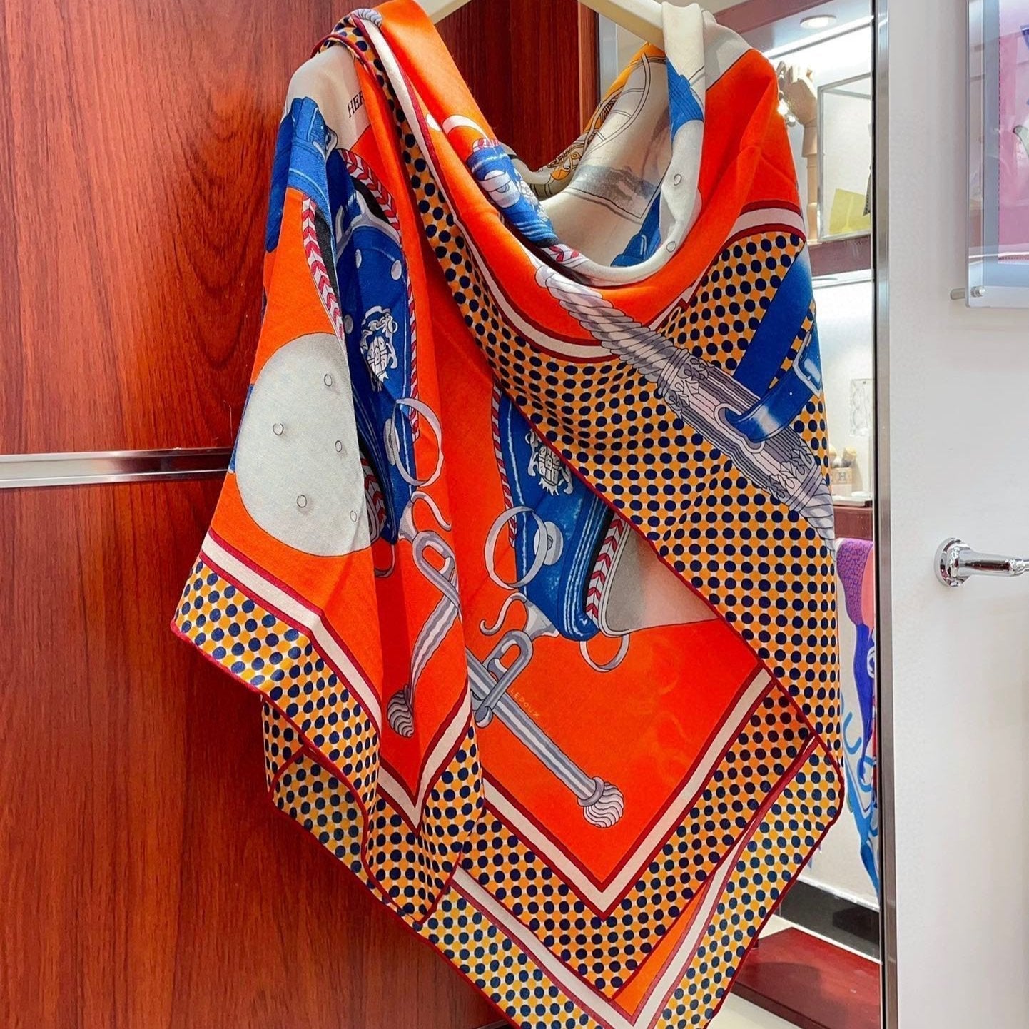 Silk Carrick a Pompe Scarf 140 CM In Orange Colorful Cashmere And Silk 381157