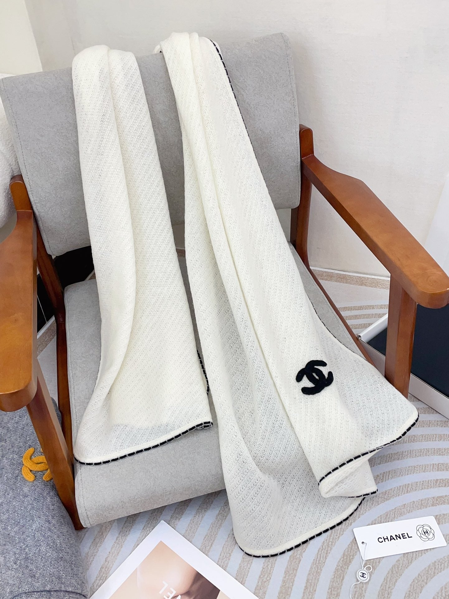 CC Scarf 190 CM In White Cashmere 419815