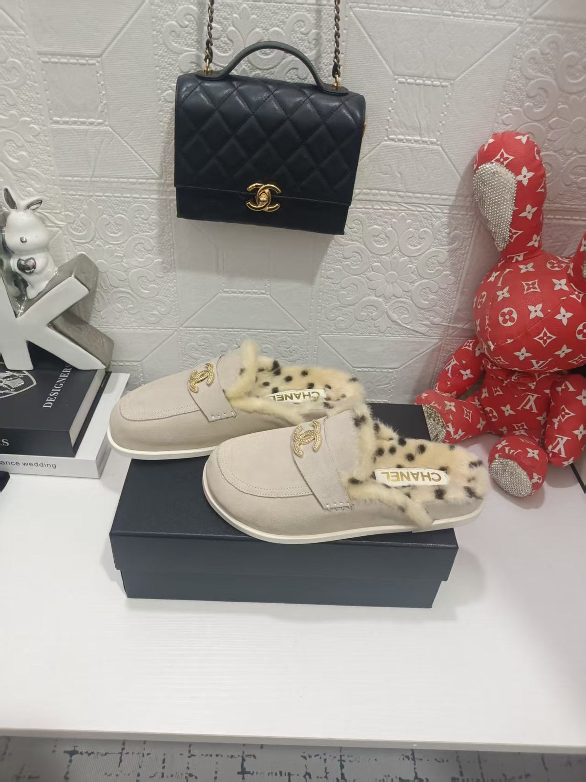 CC 26s Mules Beige/Leopard Shearling Suede 182132