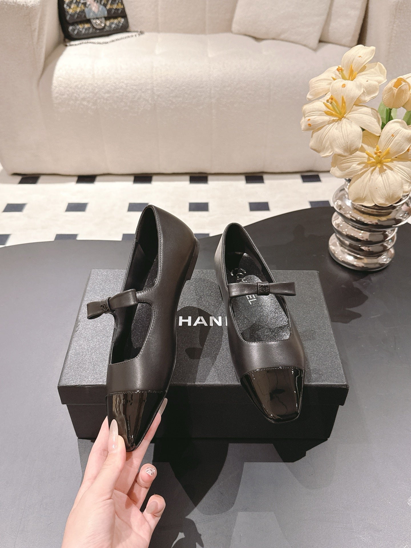 CC 25B Small Bow Buckle Ballet Flats 10mm Black Sheepskin Patent Leather 415747