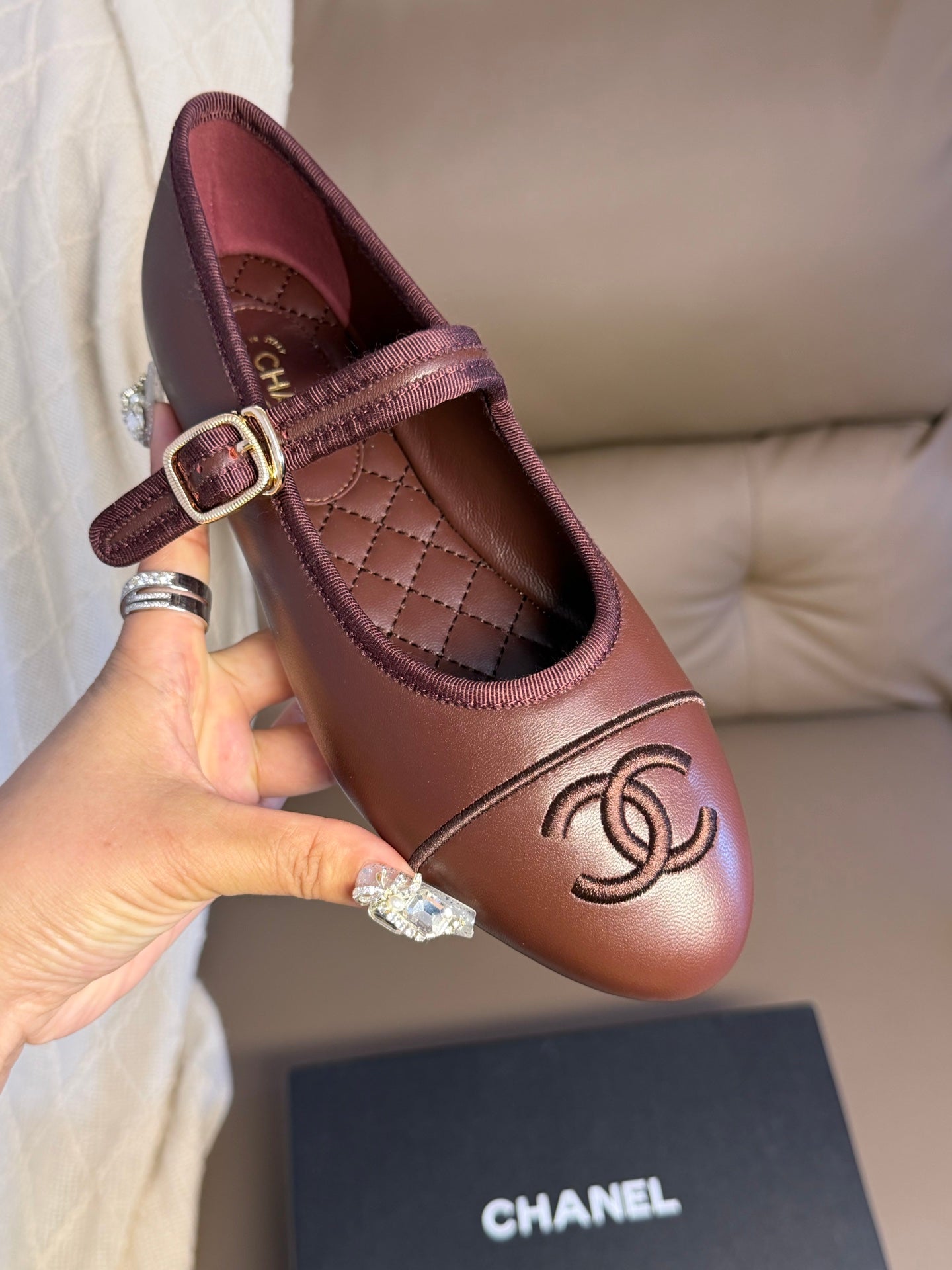 CC 26s Flat Mary Jane Burgundy Sheepskin 995834