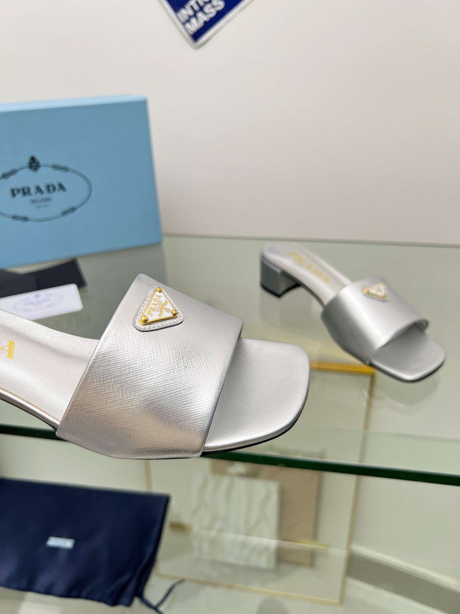 Prada 26s Saffiano Slides 4cm Sliver Glossy Leather 986627