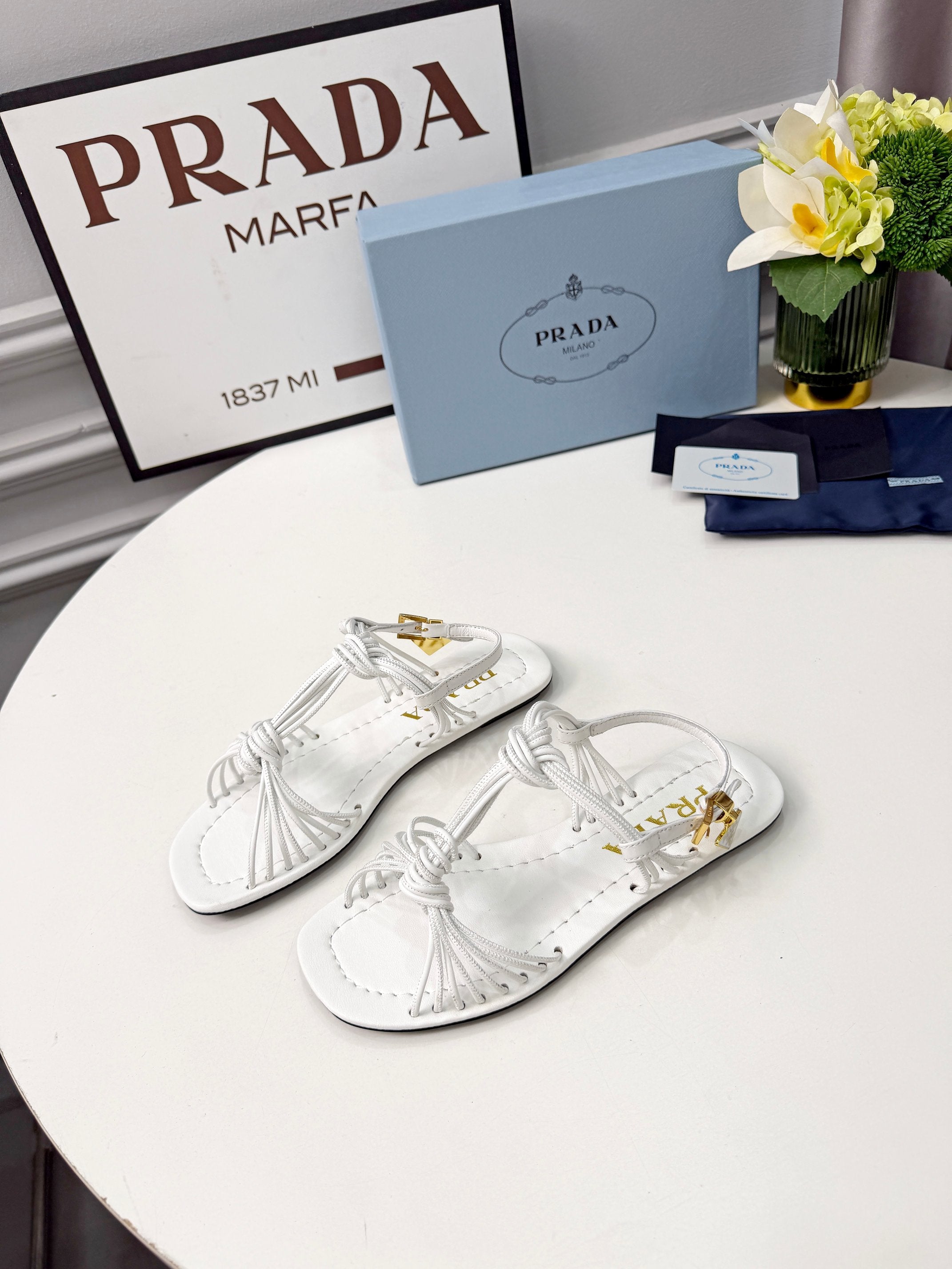Prada 26s Knotted Metallic Leather Flat Sandals White Leather 986576