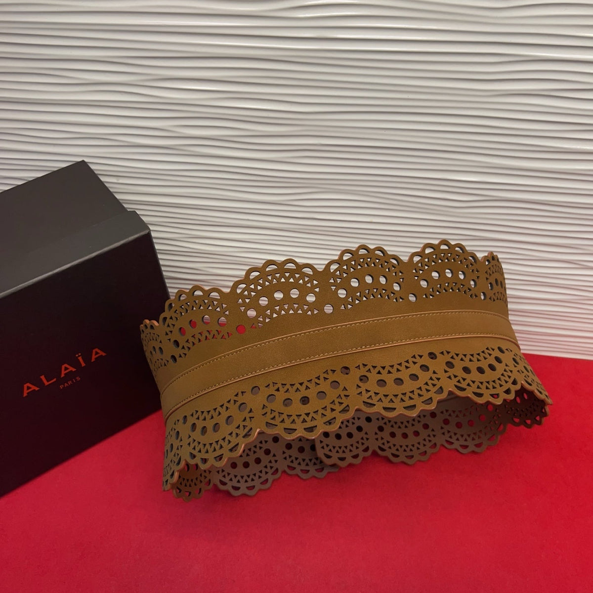 Alaia 26s Vienne Laser Cut Bustier Belt Camel Leather 218886