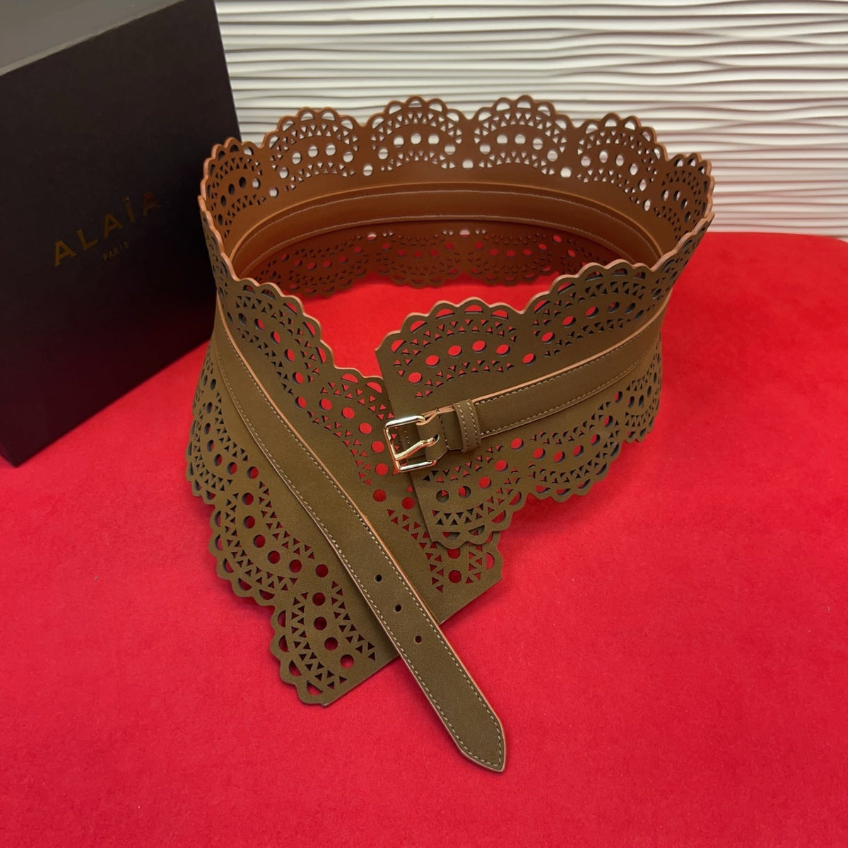 Alaia 26s Vienne Laser Cut Bustier Belt Camel Leather 218886