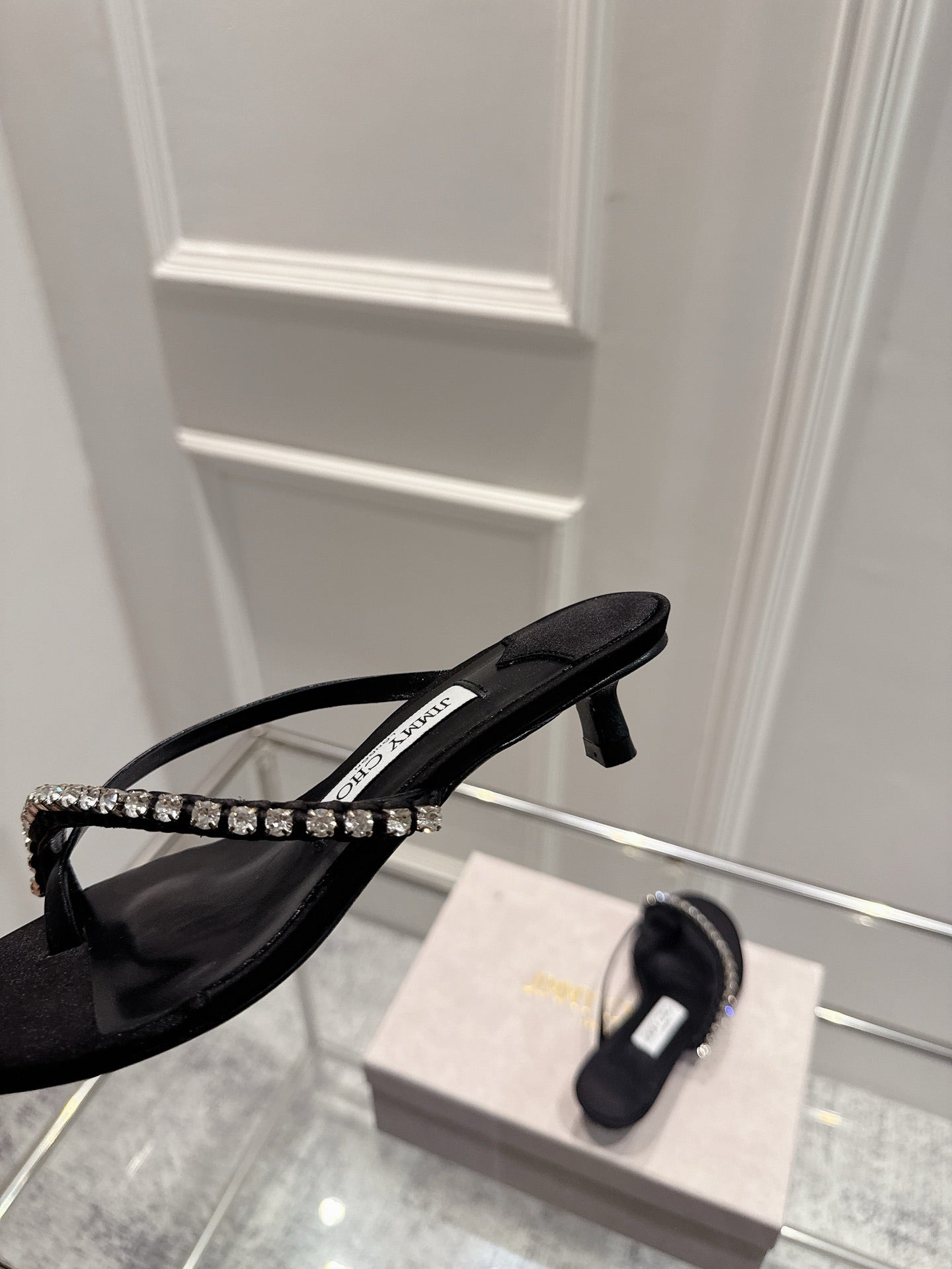 Jimmy Crystal Dila Mules 35mm Black Sheepskin 422440
