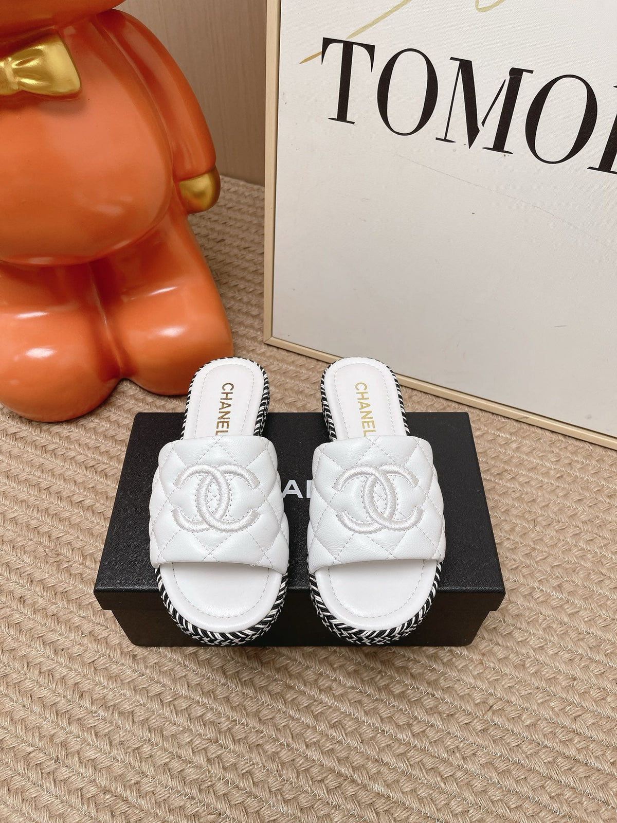 CC 26s Quilted Espadrille Slides White Leather 950786