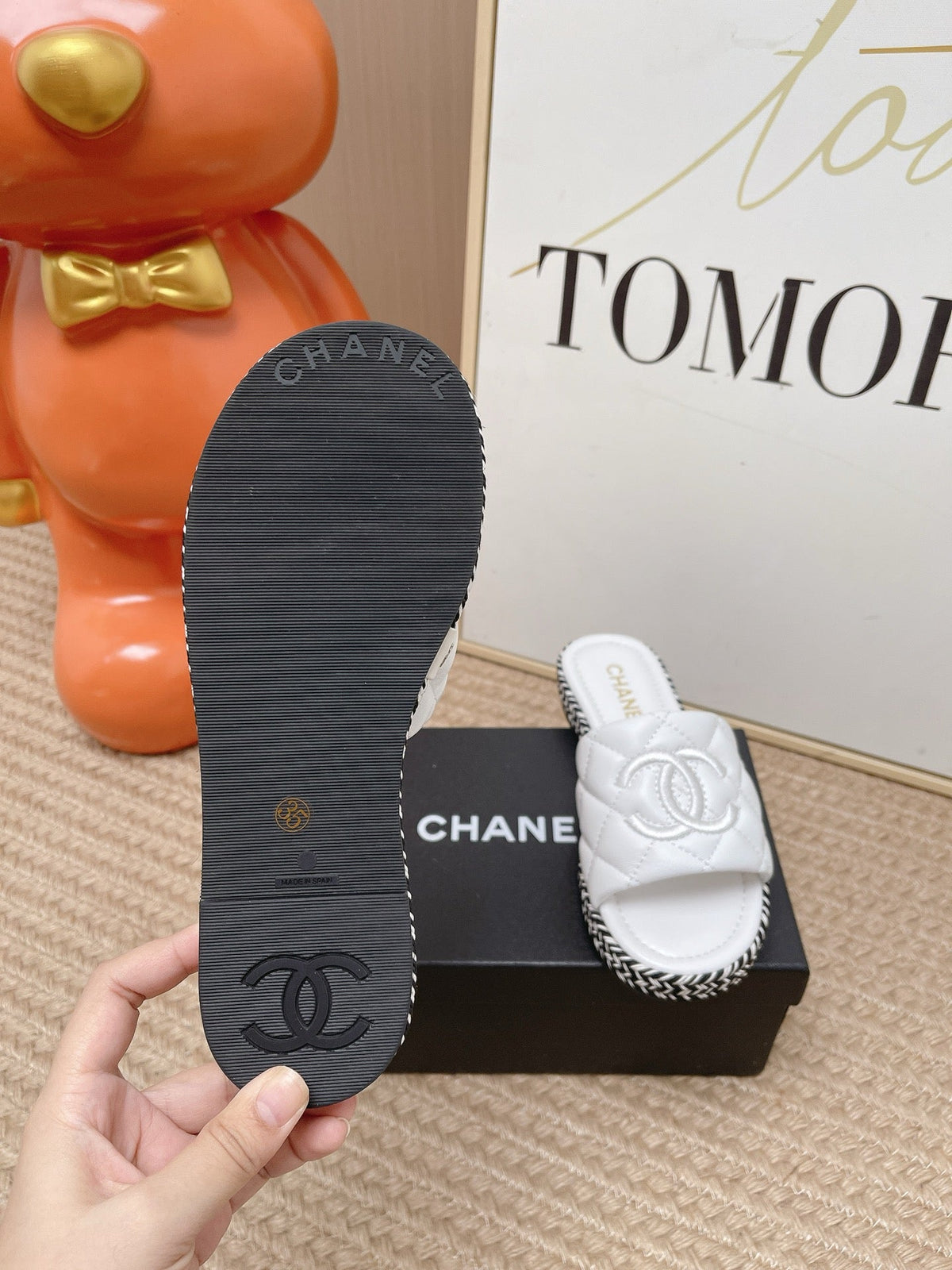 CC 26s Quilted Espadrille Slides White Leather 950786