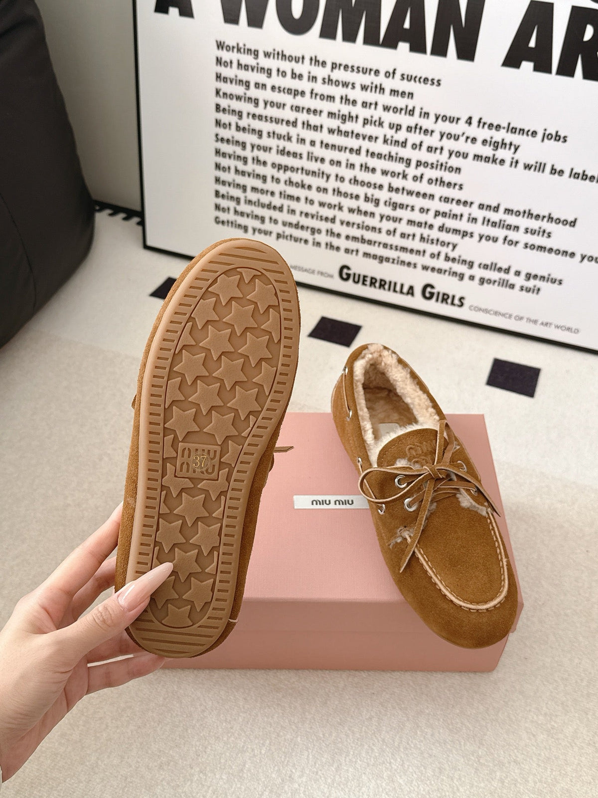 MM 26s Shearling Boat Shoes Camel Suede 191937
