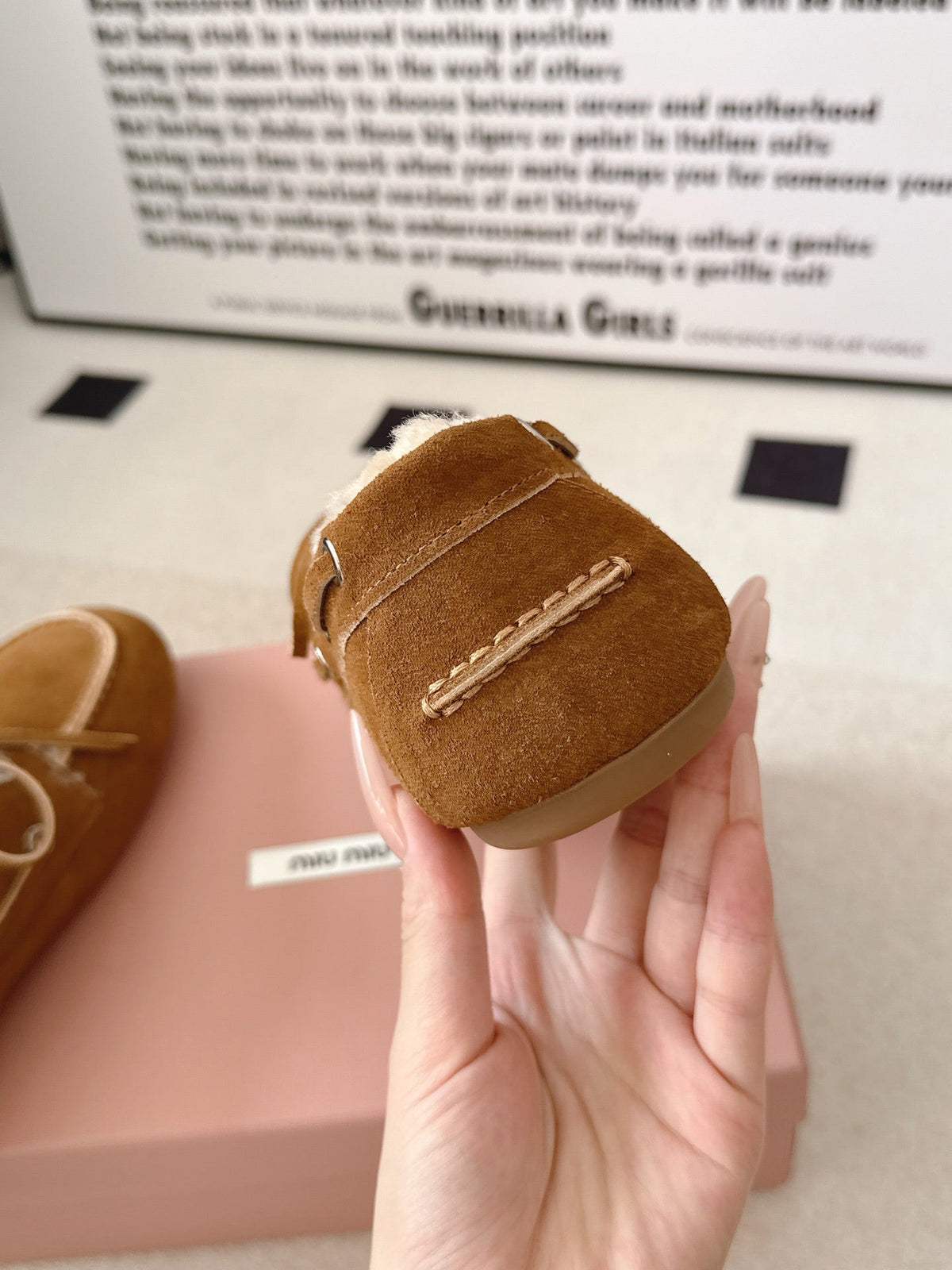 MM 26s Shearling Boat Shoes Camel Suede 191937