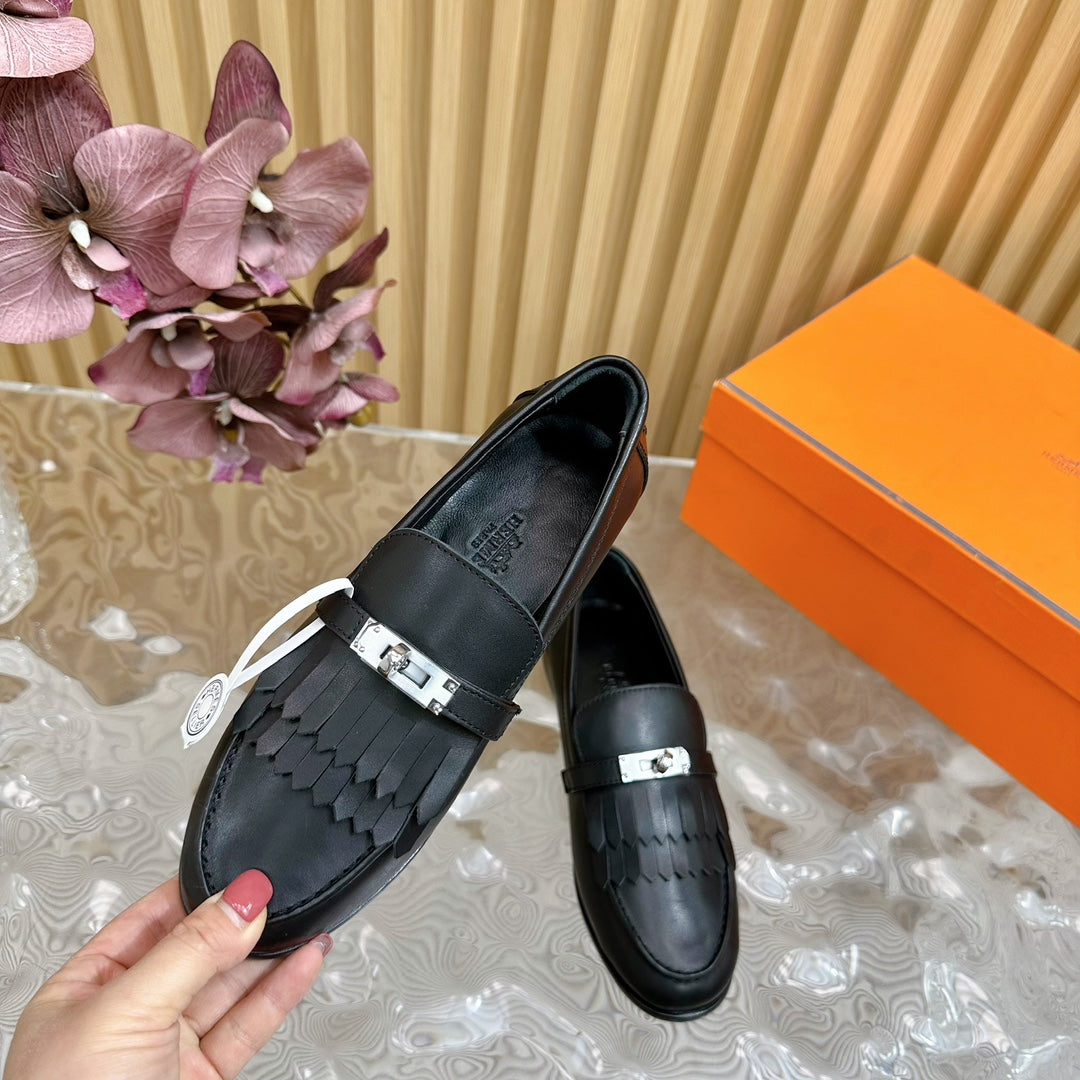 HM Royal Loafer In Black Cowhide 102300