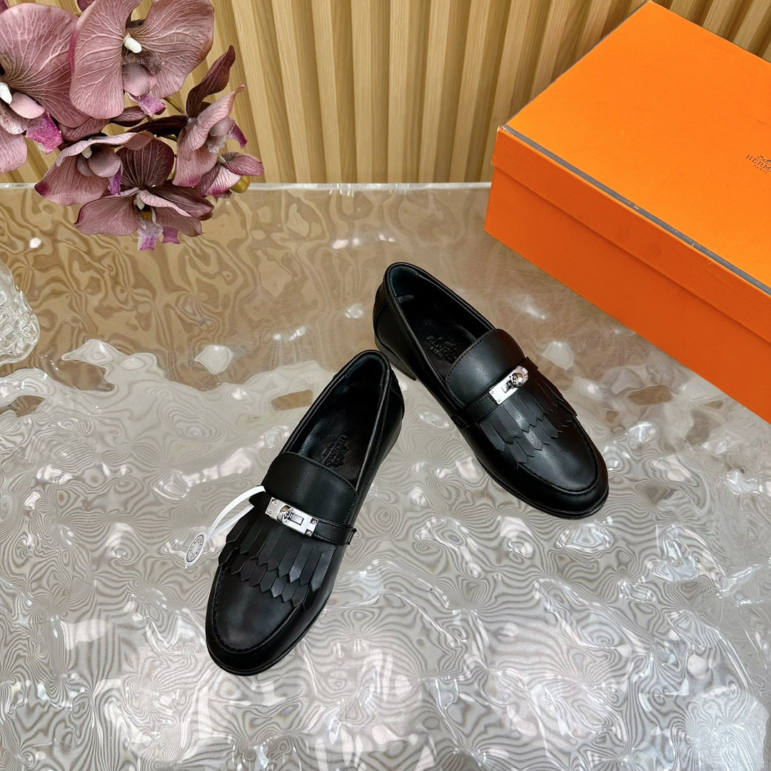 HM Royal Loafer In Black Cowhide 102300