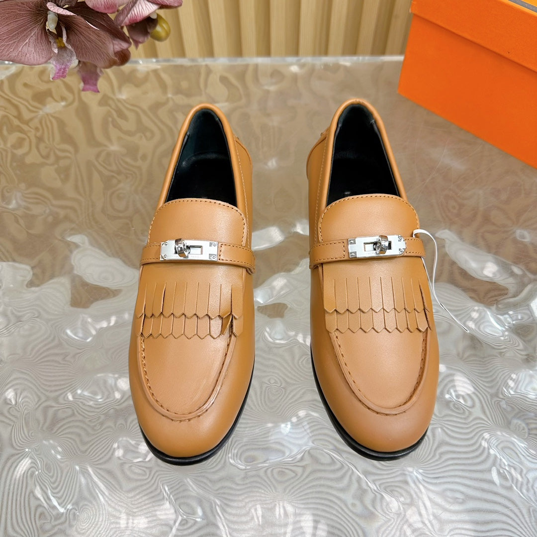 HM Royal Loafer In Tawny Cowhide 102302