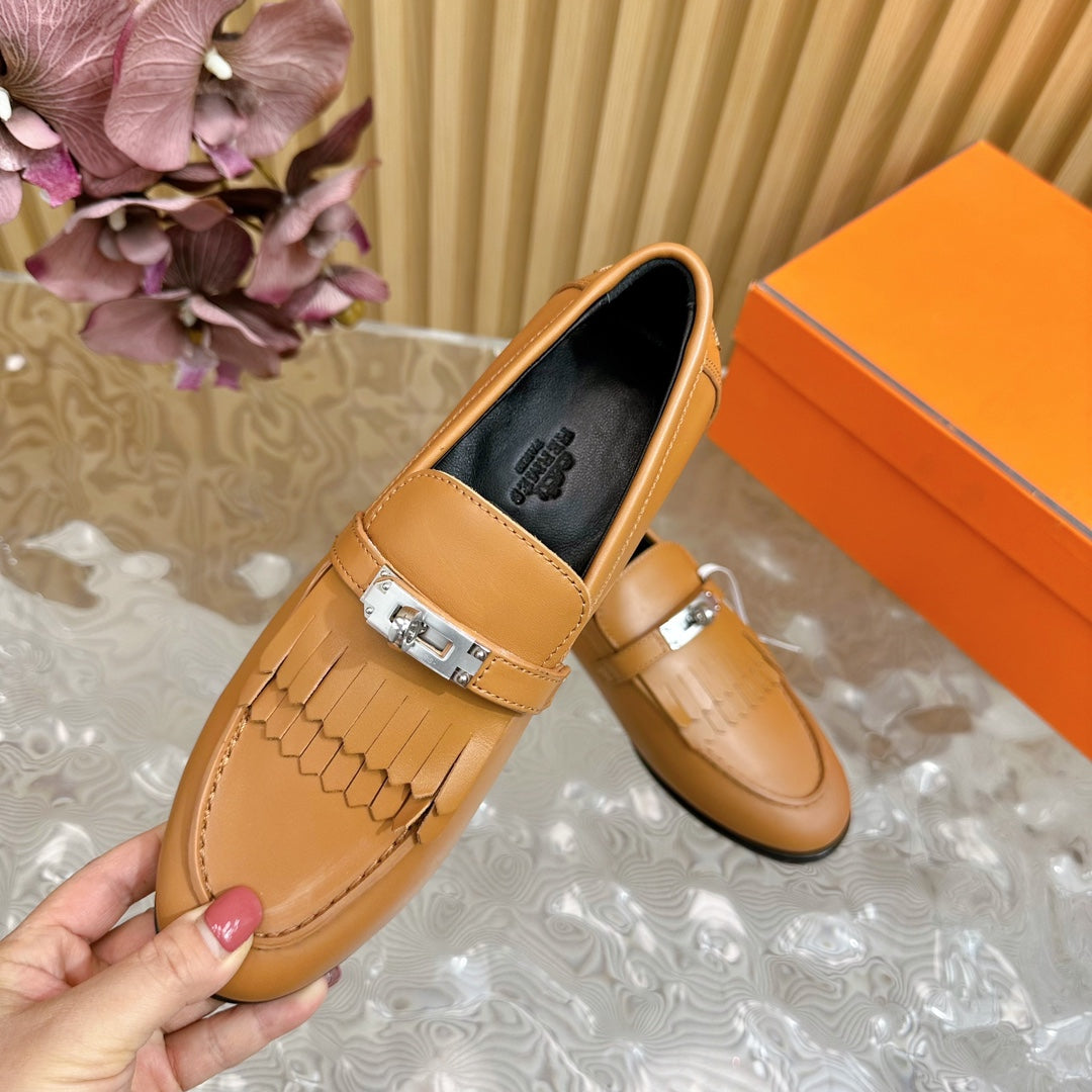 HM Royal Loafer In Tawny Cowhide 102302