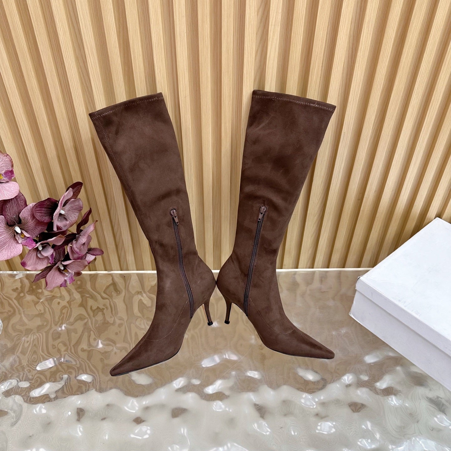 The Row Pointed-toe Knee-high Boots 35mm Dark Brown Suede 436640