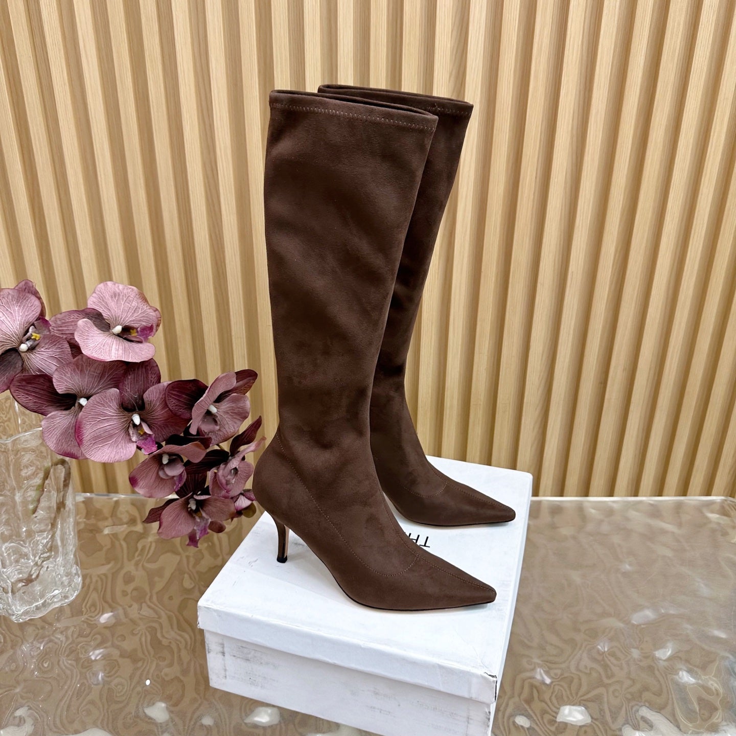 The Row Pointed-toe Knee-high Boots 35mm Dark Brown Suede 436640