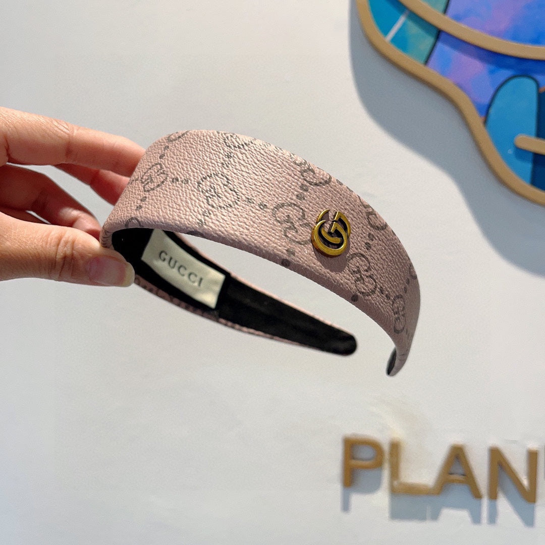 HEADBAND IN BLUSH PINK MONOGRAM PRINT LAMBSKIN 329329