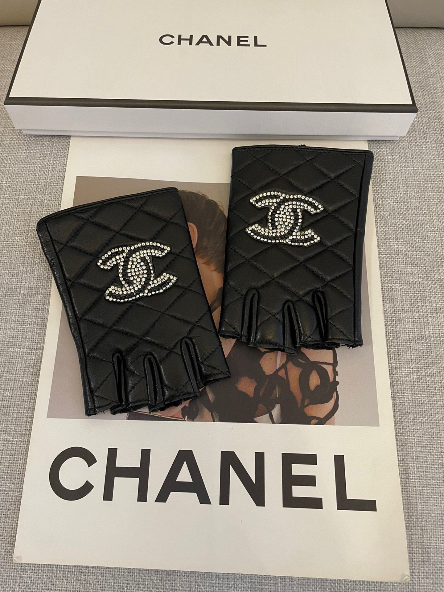FIGERLESS GLOVES IN BLACK SHEEPSKIN 463851