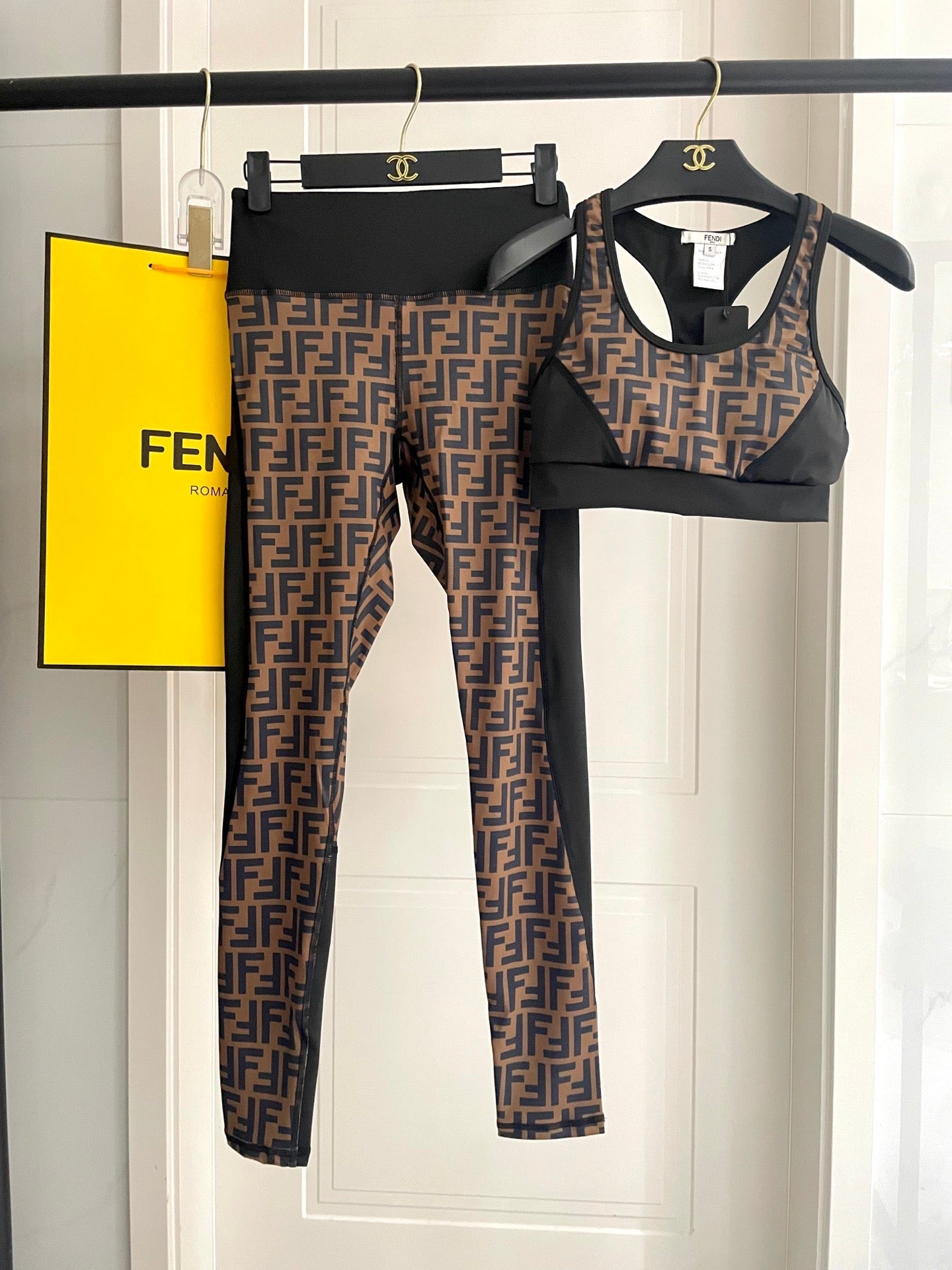 Fendi Yoga Set White Black 198909