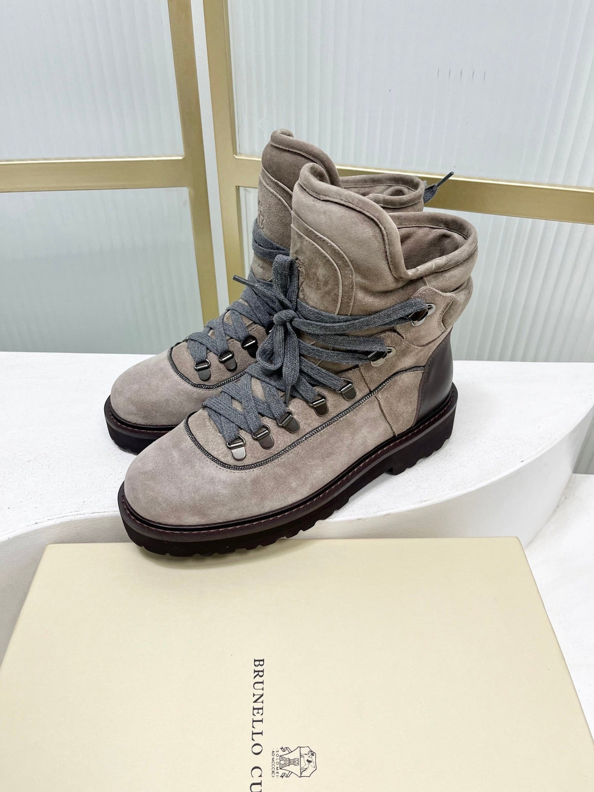 Brunello 26s Boots 4cm Grey Suede 187954