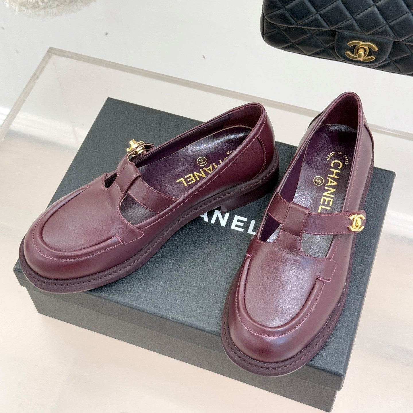 CCMary Jane Loafers CC Logo Buckle Burgundy Cowhide 512059