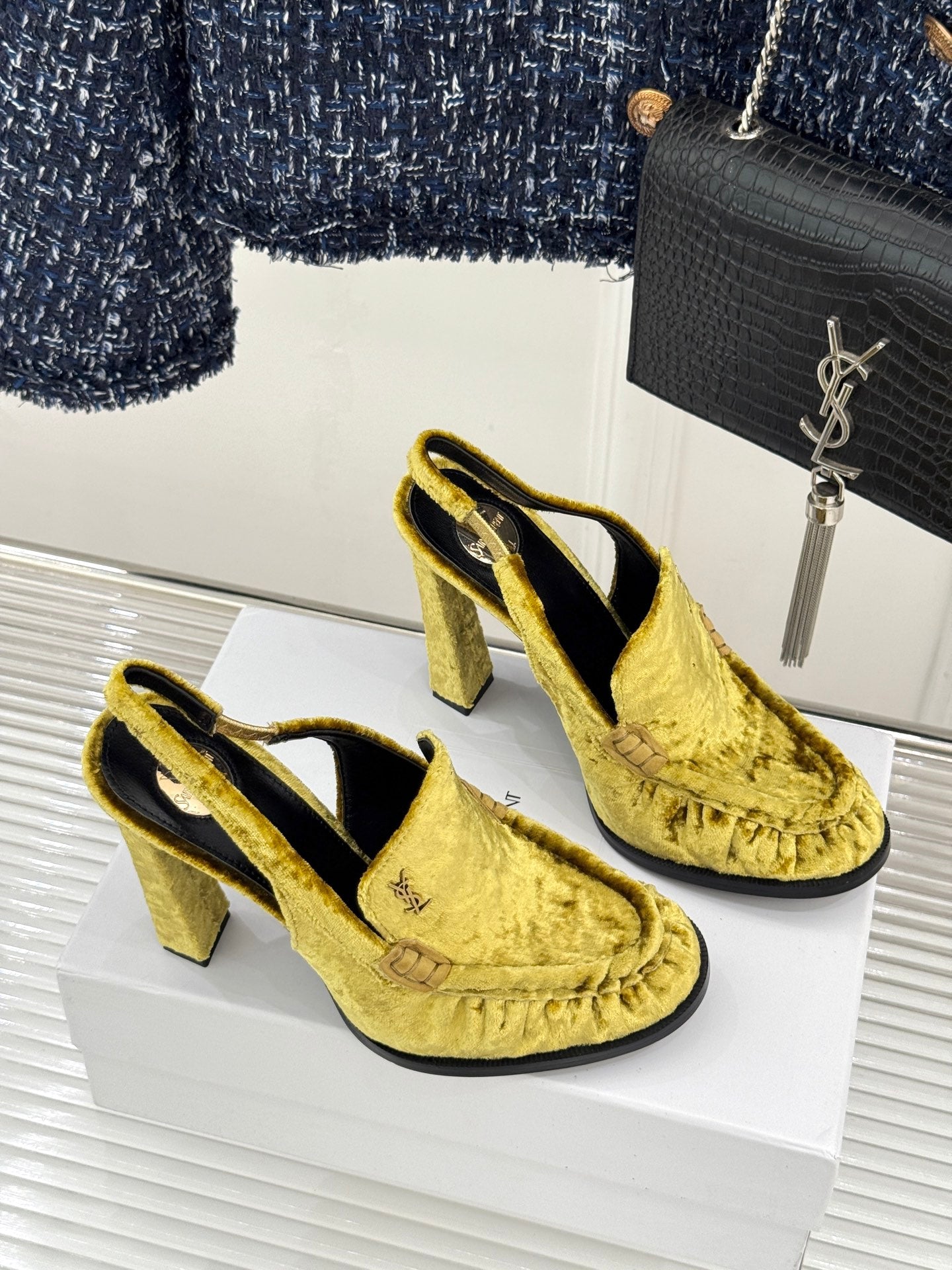 YSL 26WF Le Slingback 10.5cm Yellow Velvet 642951
